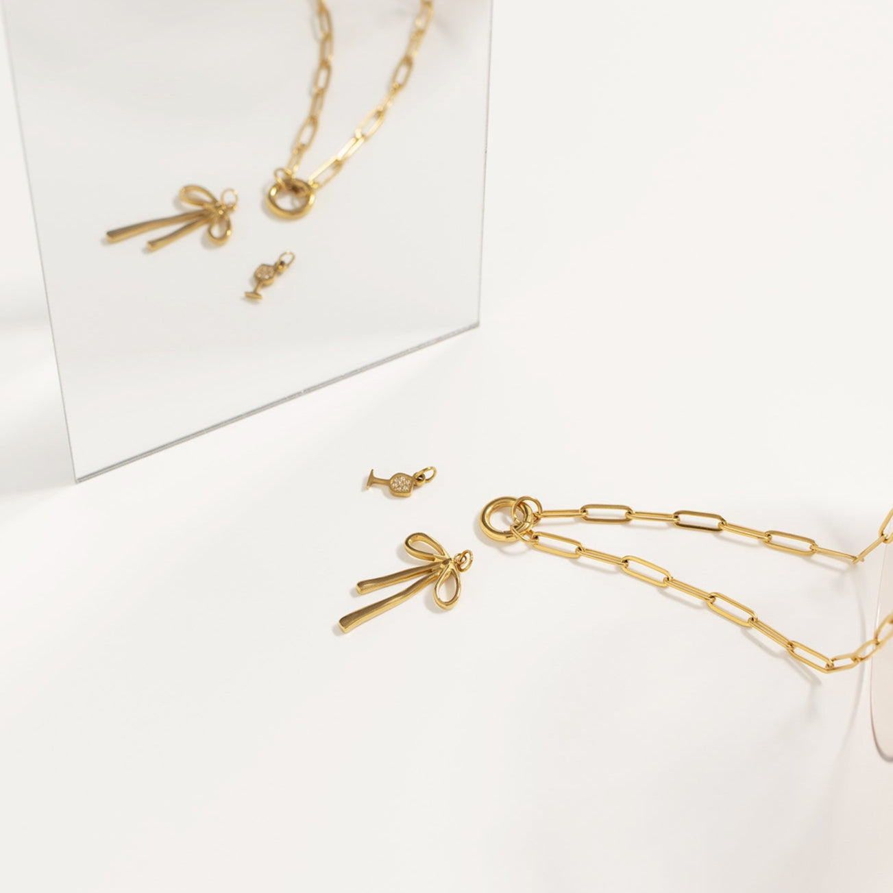 18K Gold PVD Stainless Steel Long Bow Charm / PDL0277、mySite、dreamappss