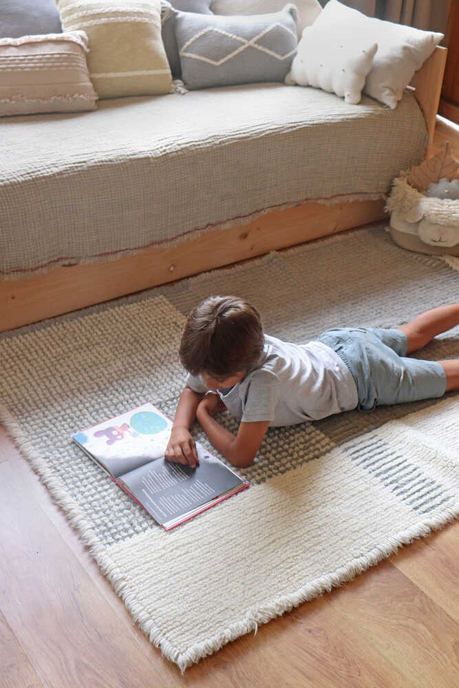 WOOL AREA RUG KAIA BLUE、mySite、gigharbornorthrealestate