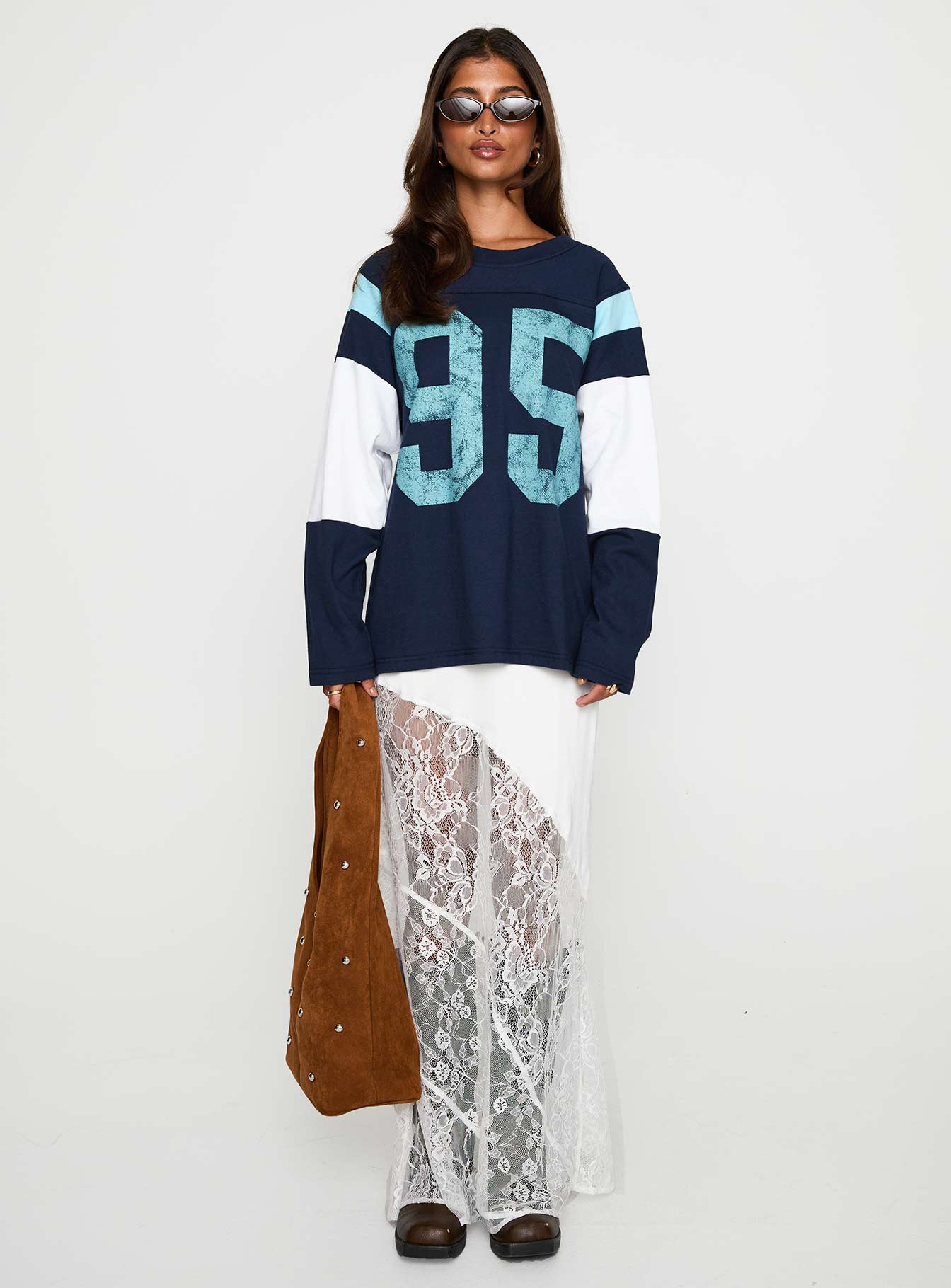 Collegiate Queen Long Sleeved Top Navy、mySite、solidvoid