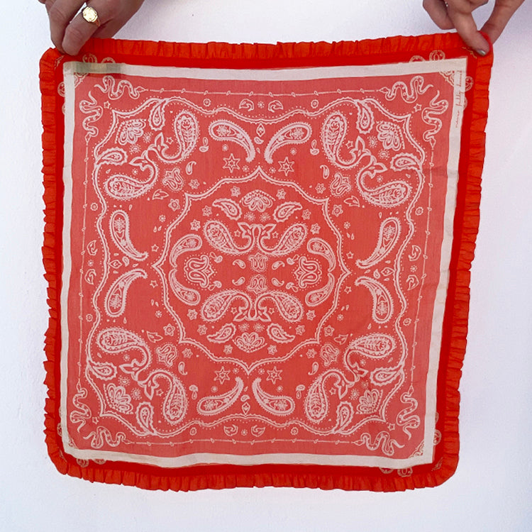 Red Bandana with Ruffle、mySite、solidvoid