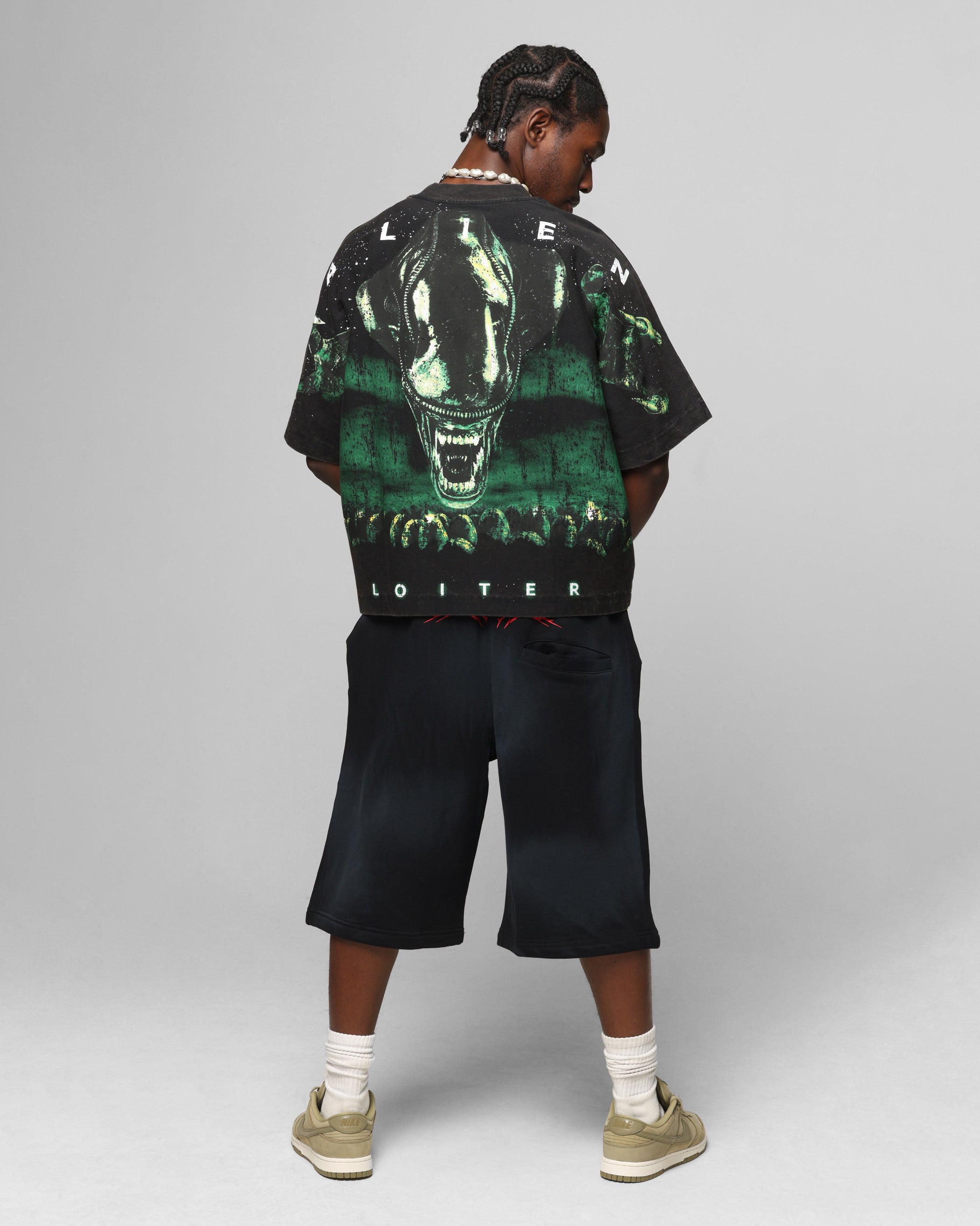 {product_title} - {shop_name}