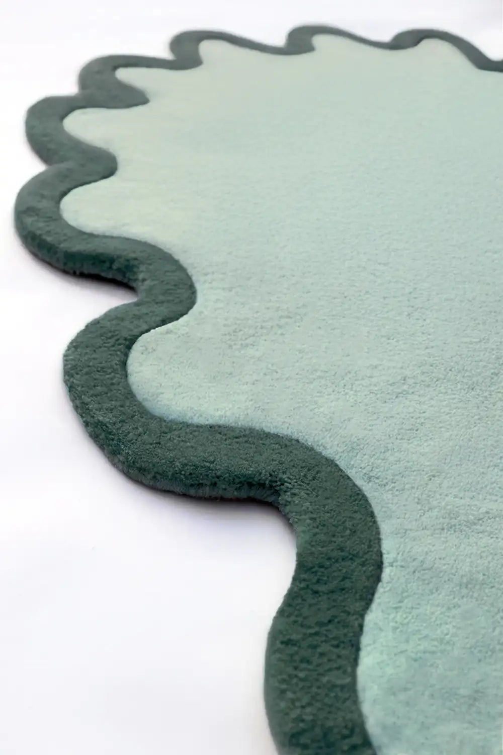 Halo Burst Hand Tufted Oval Wool Rug、mySite、gigharbornorthrealestate