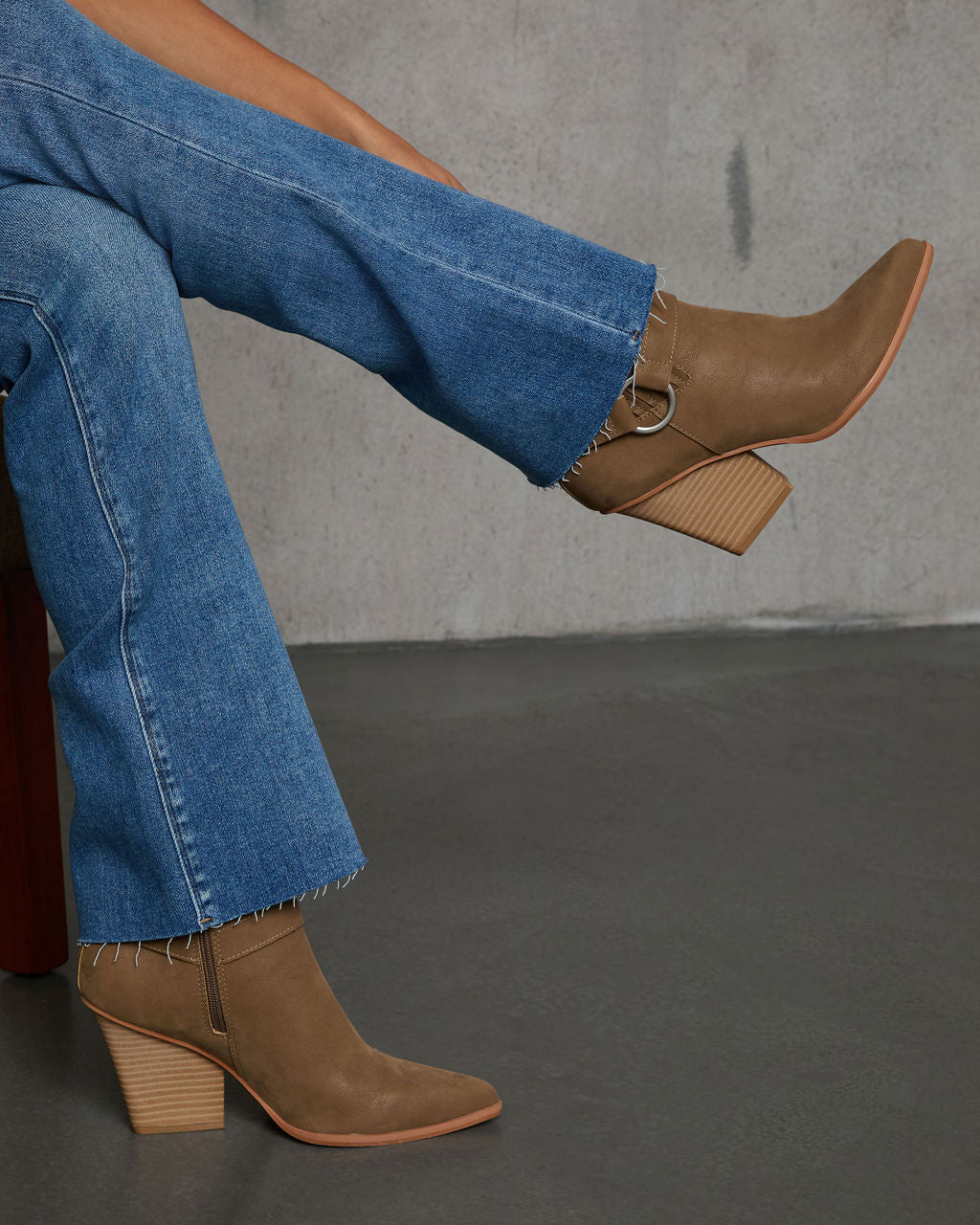 {product_title} - {shop_name}