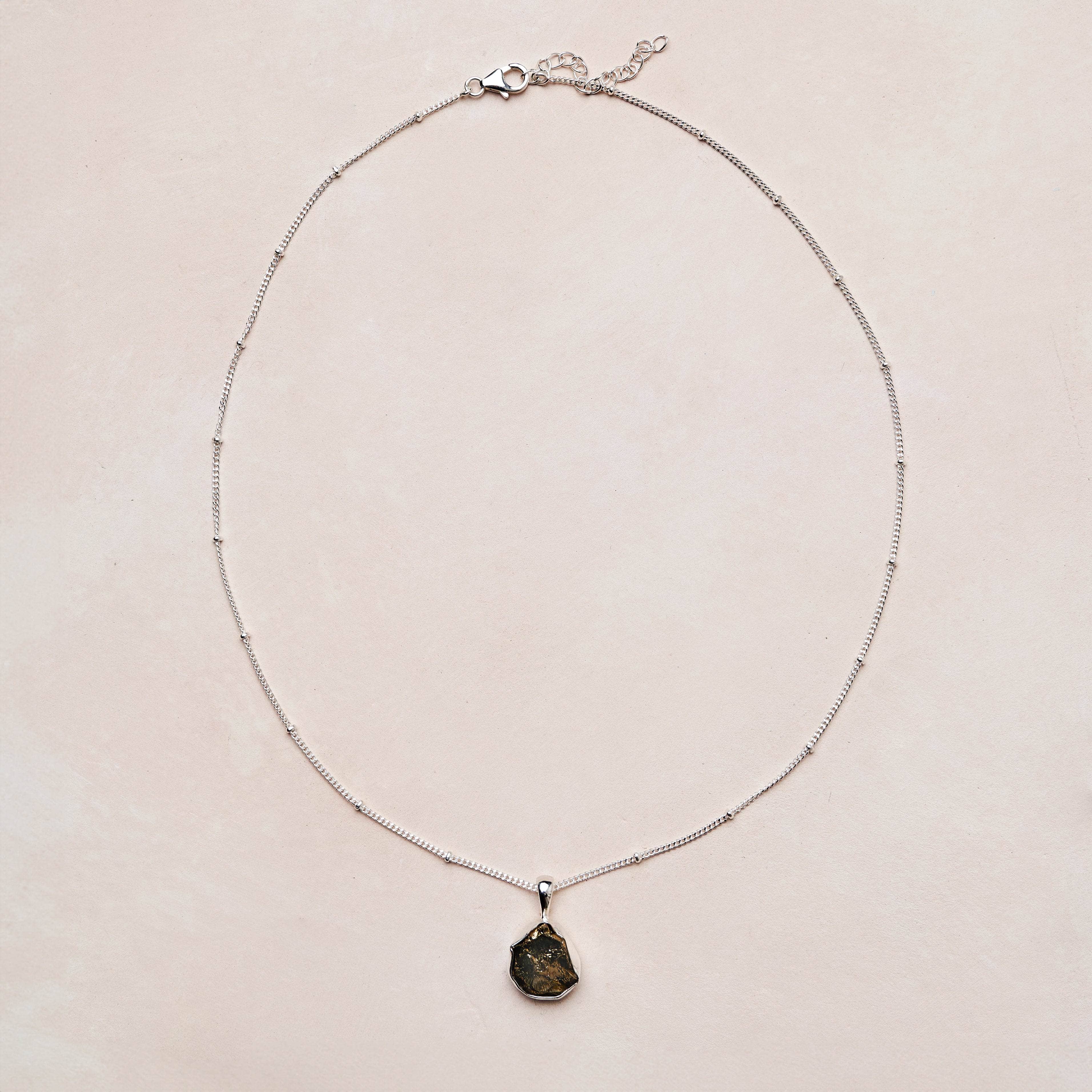 Black Tourmaline Raw Crystal Necklace、mySite、hinf8tx79