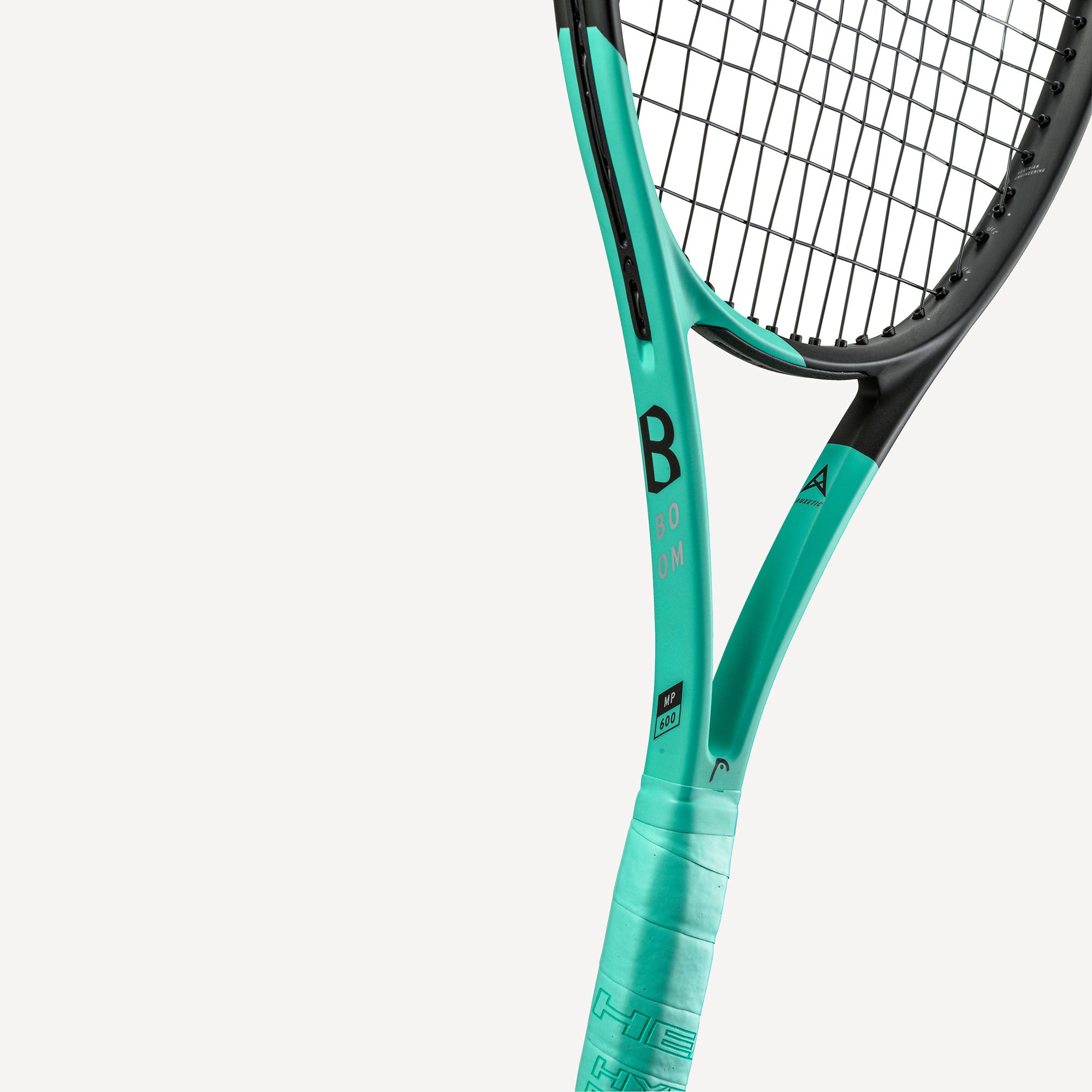 HEAD Boom MP Tennis Racket�