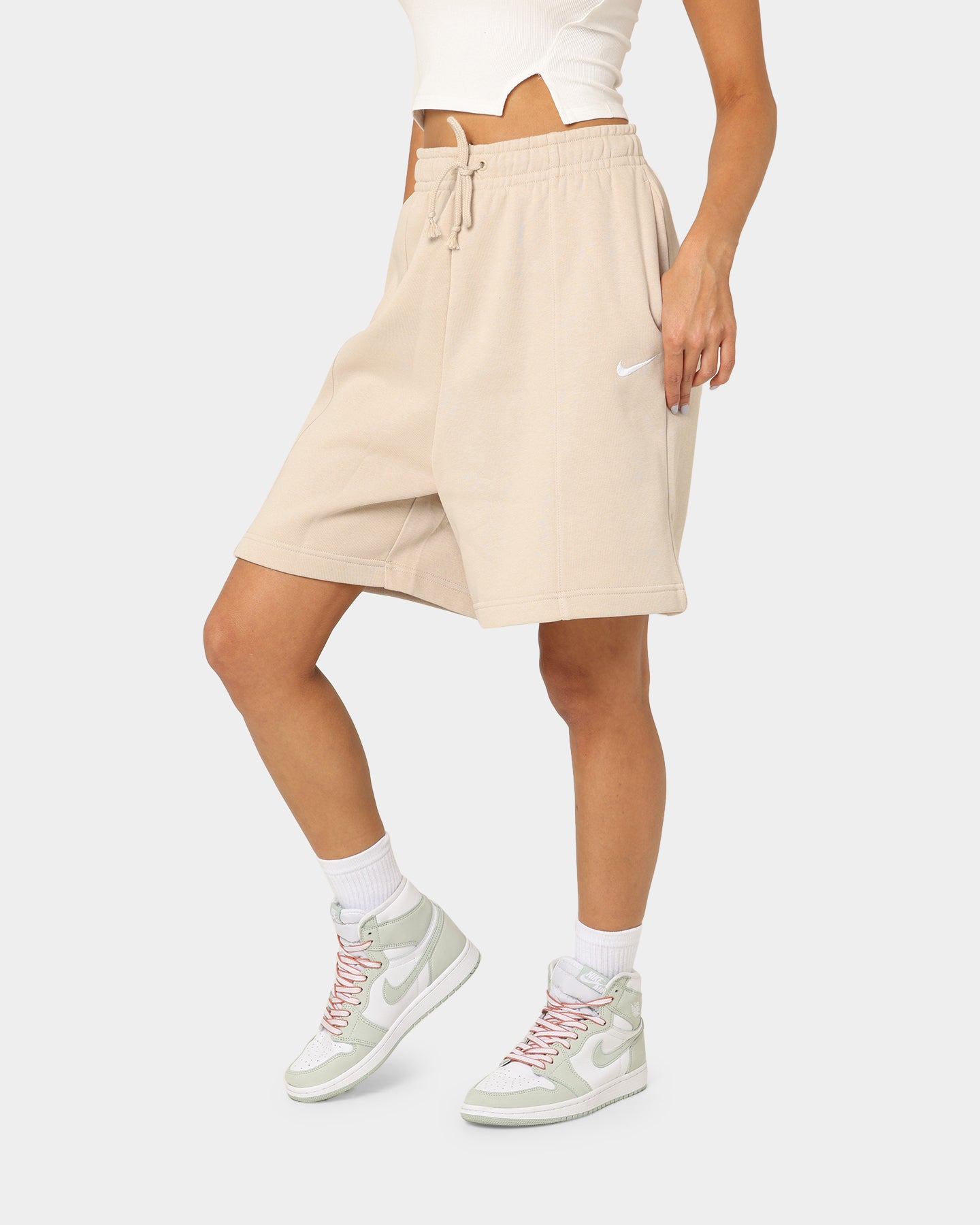 Nike Women's Essential Collection Fleece High Rise Shorts Sanddrift、mySite、zt4zffjzw