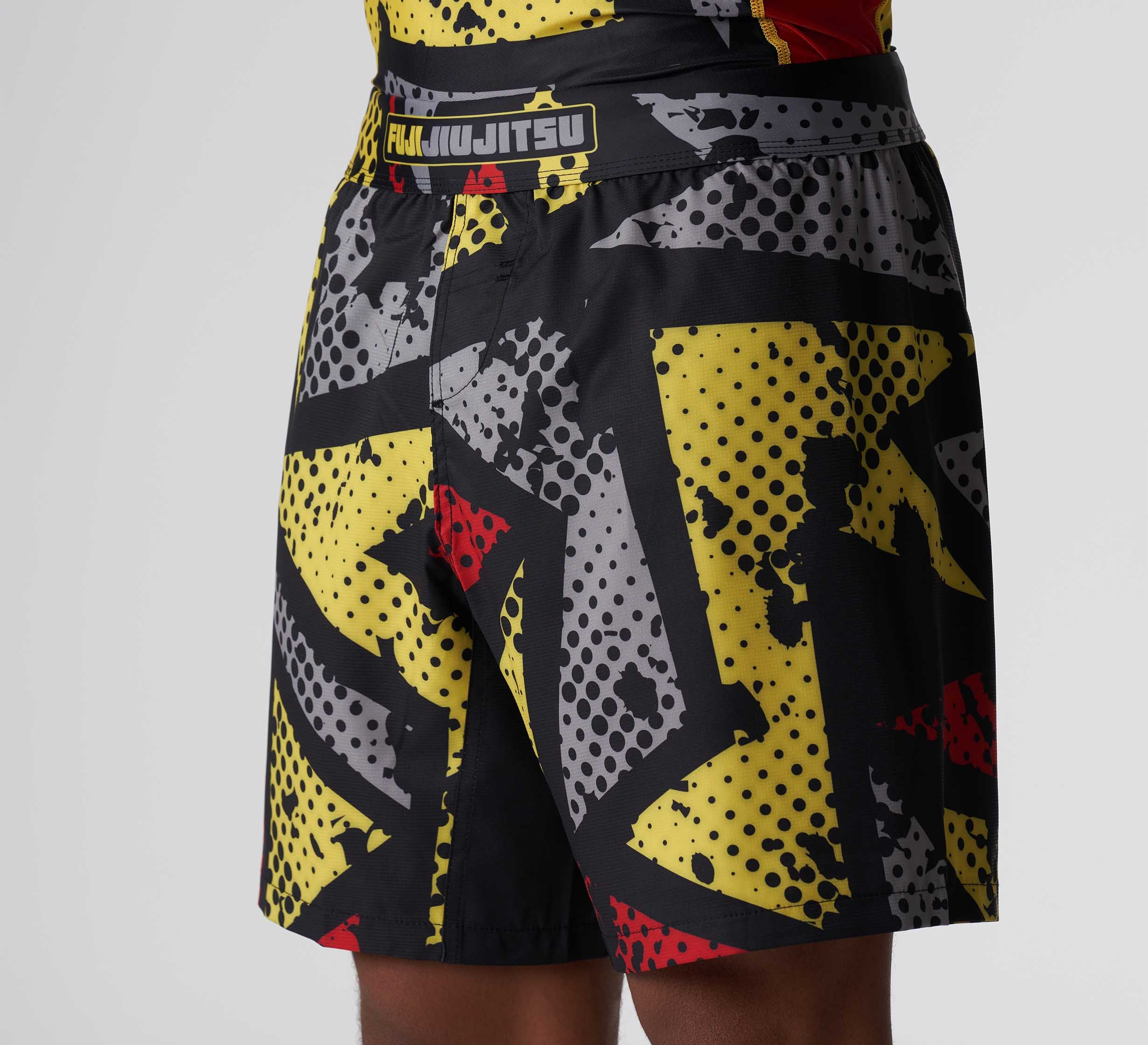 Shuriken Flex Lite Shorts Black/Yellow、mySite、gigharbornorthrealestate