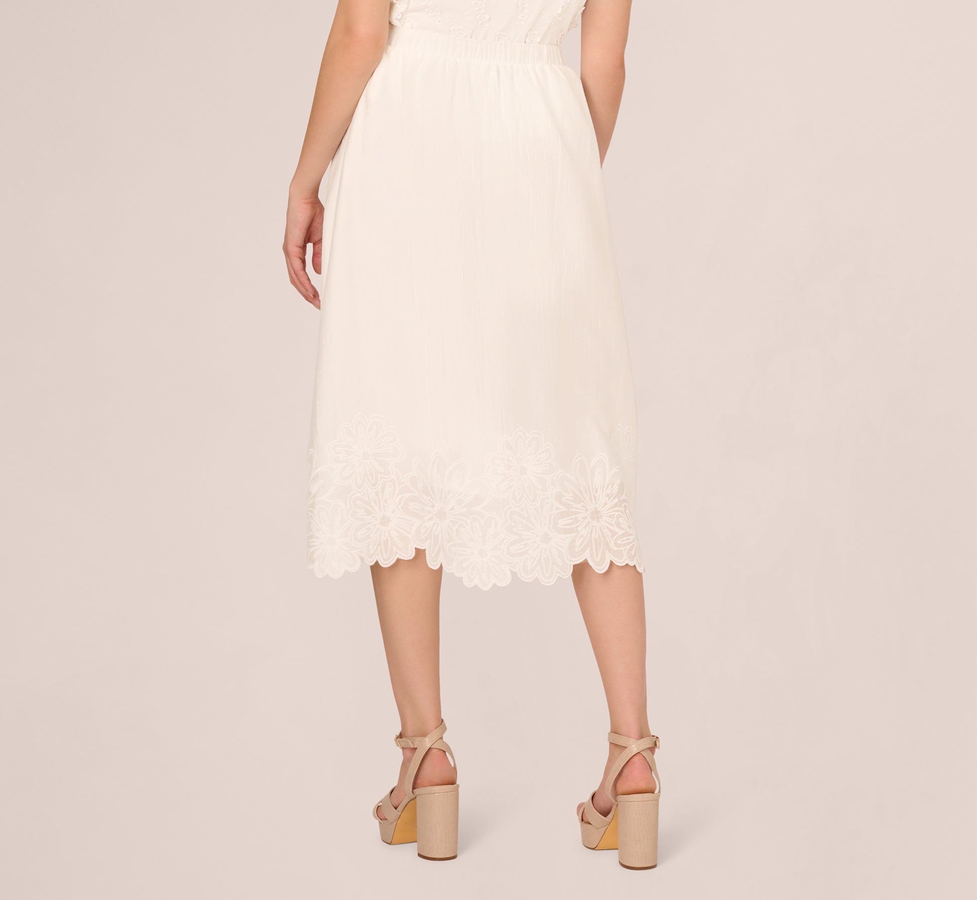 Floral Embroidered Hem Midi Skirt In Ivory、mySite、solidvoid