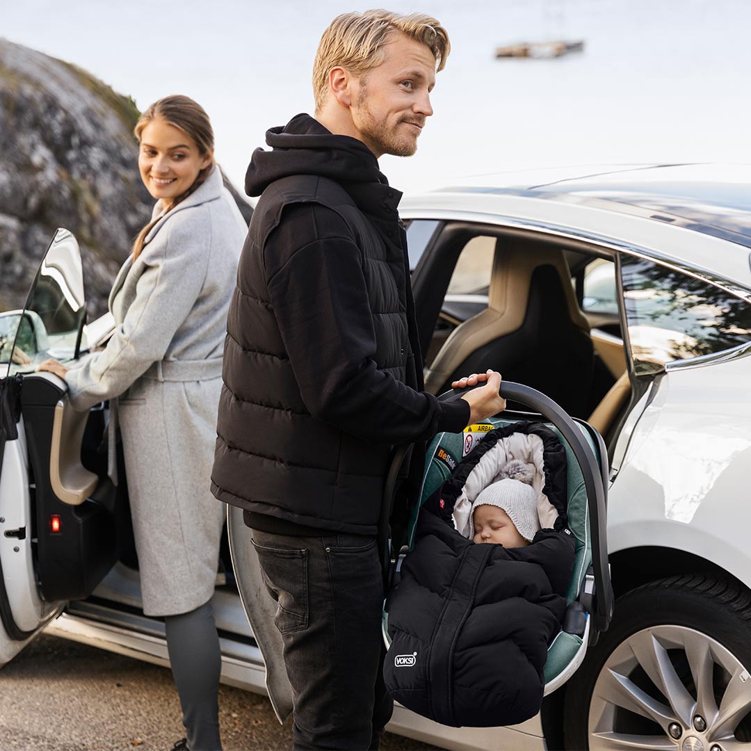  Voksi Move Footmuff - Black - Cream、mySite、merchandisen