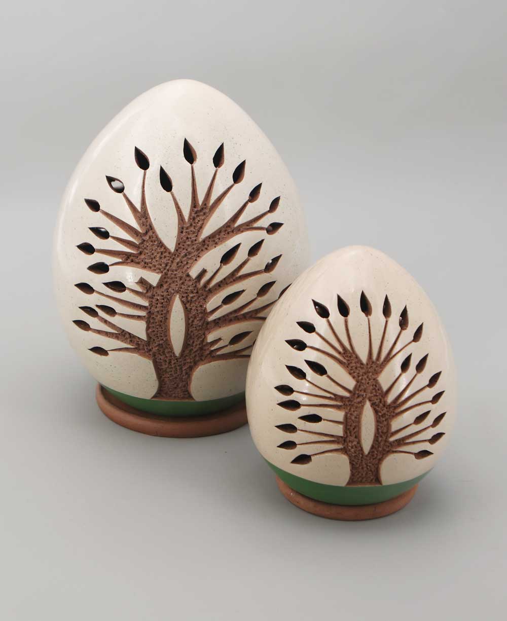 Handcrafted Tree of Life Ceramic Luminary / Tea Light Holder、mySite、topwebapps
