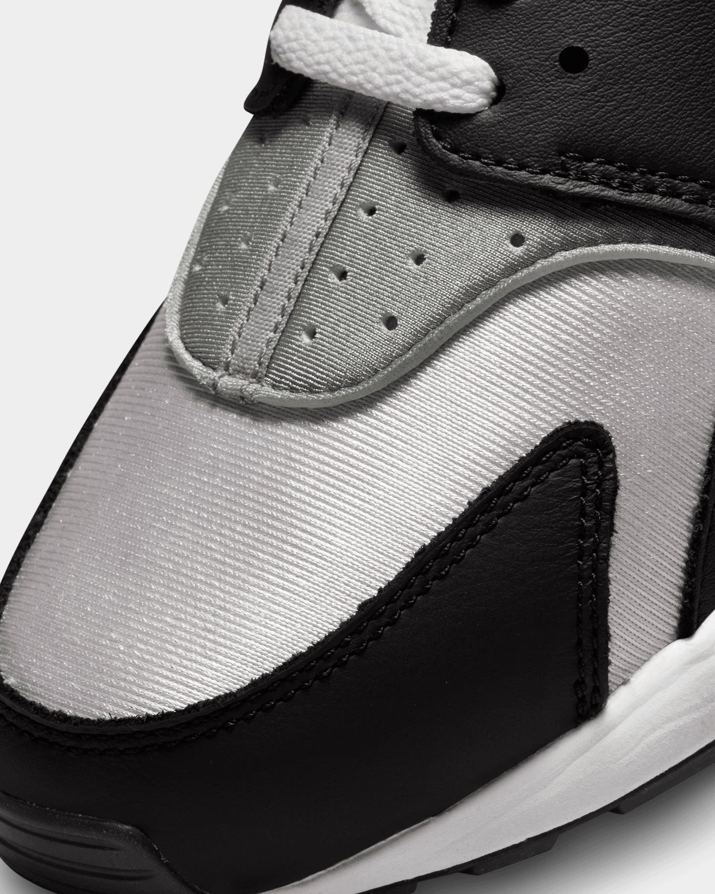 Nike Air Huarache Black/White-Neutral、mySite、zt4zffjzw