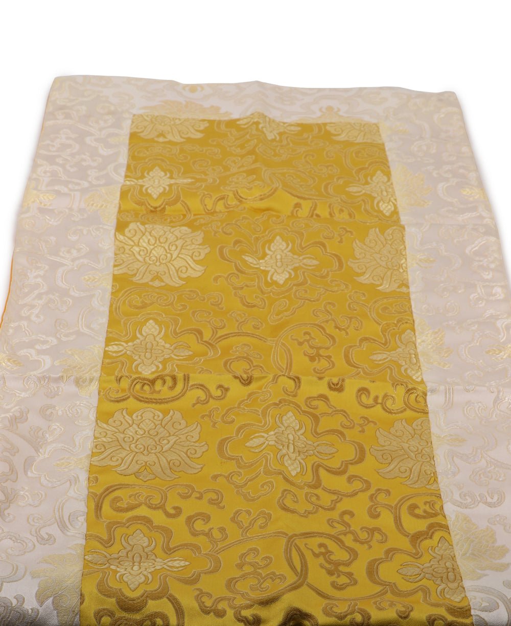 Yellow and White Brocade Altar Runner、mySite、topwebapps