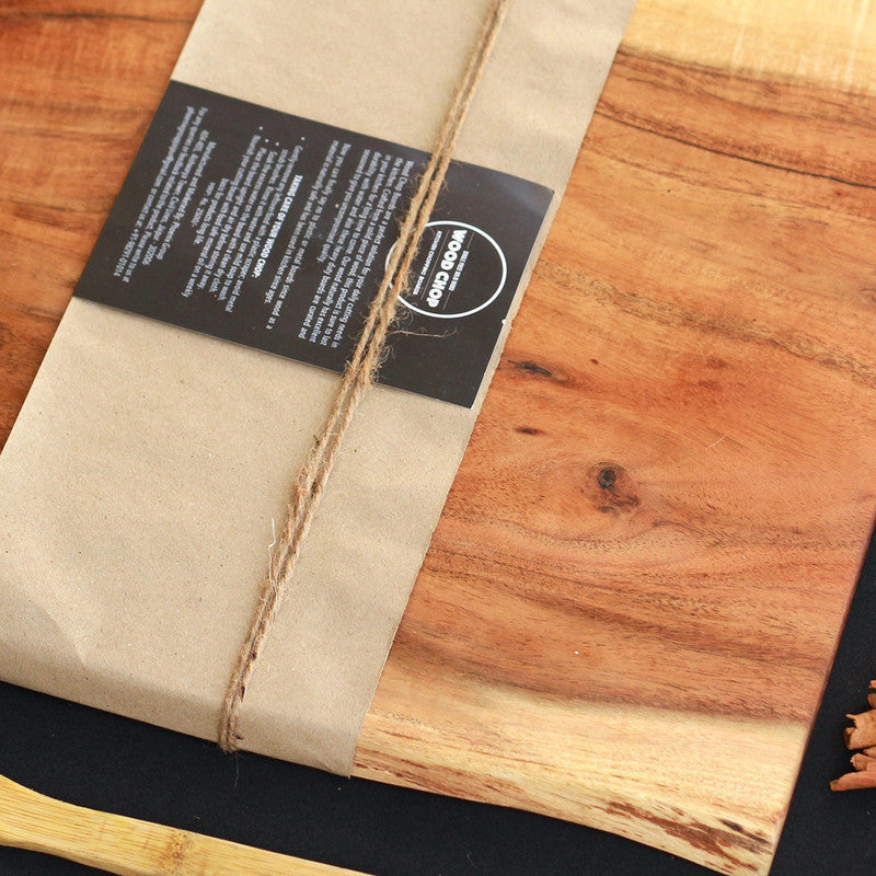 Wooden Chopping Board | Acacia Live Edge | Brown、mySite、camillekostekn