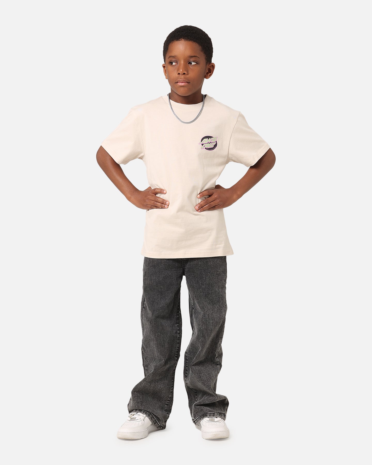 {product_title} - {shop_name}