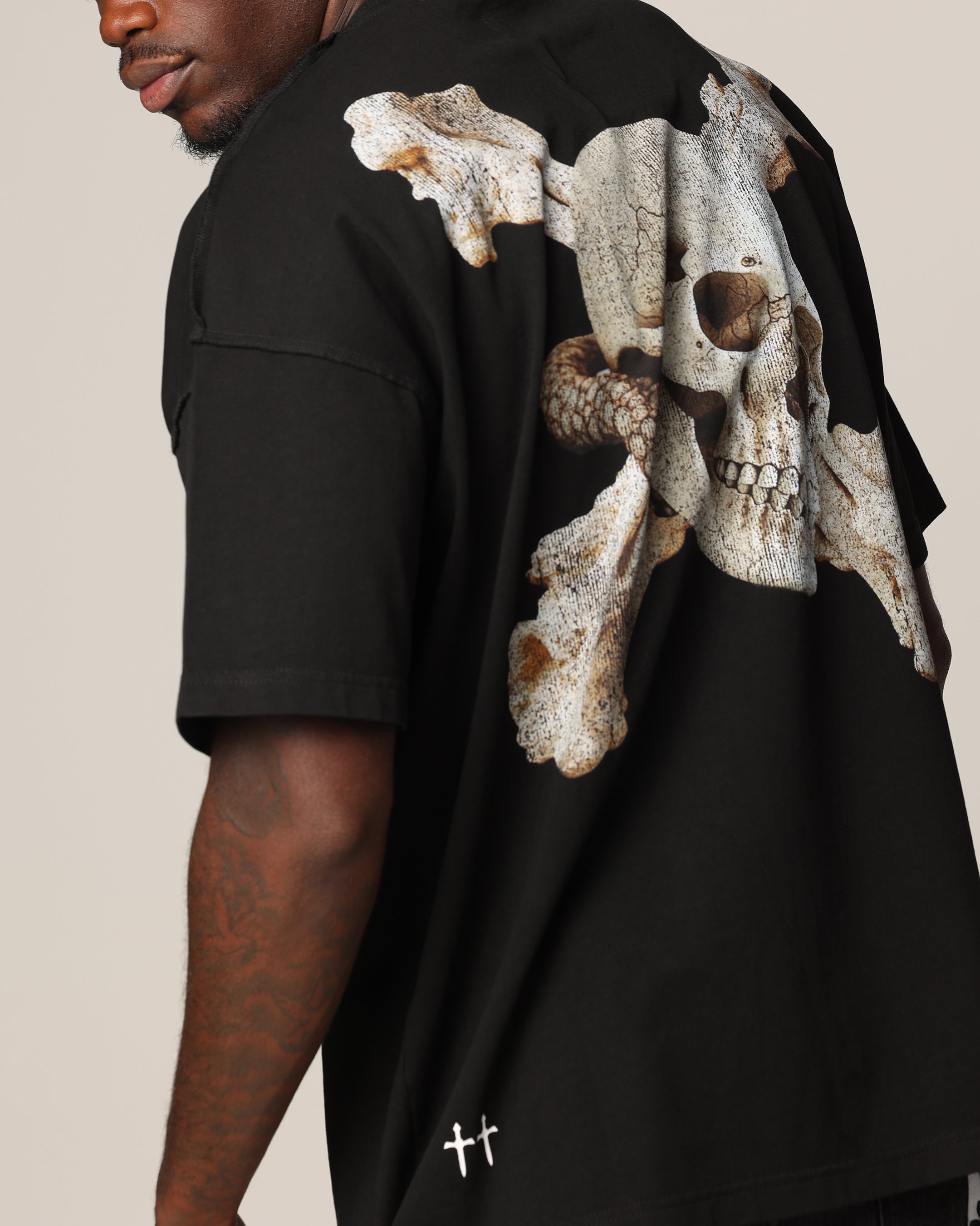 Saint Morta Corpus Boxy T-Shirt Black、mySite、zt4zffjzw