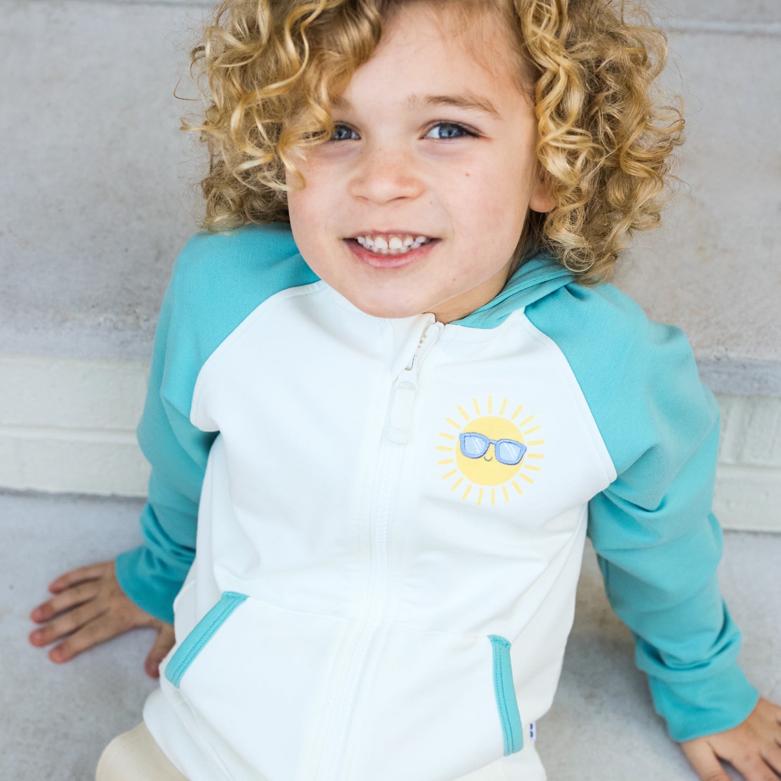 Here Comes The Sun Zip Hoodie、mySite、g9winljtr