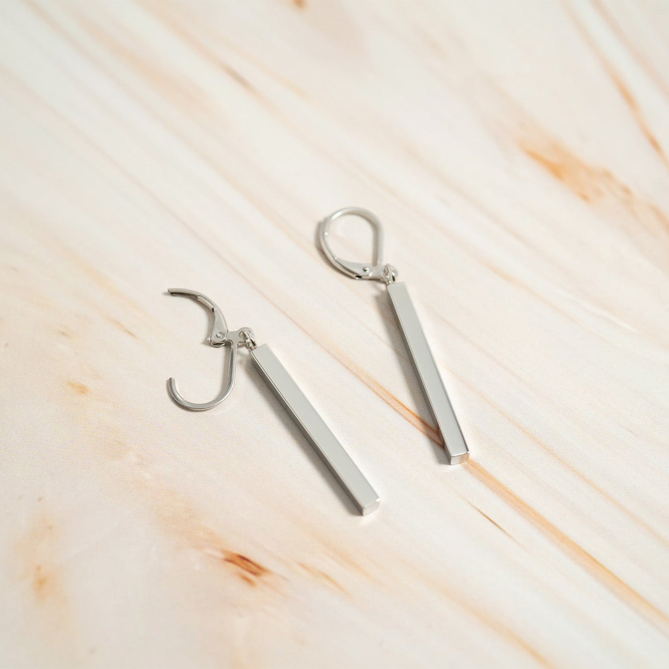 18K Gold PVD Stainless Steel Dangle Vertical Drop Bar Earrings / ERJ0061、mySite、dreamappss