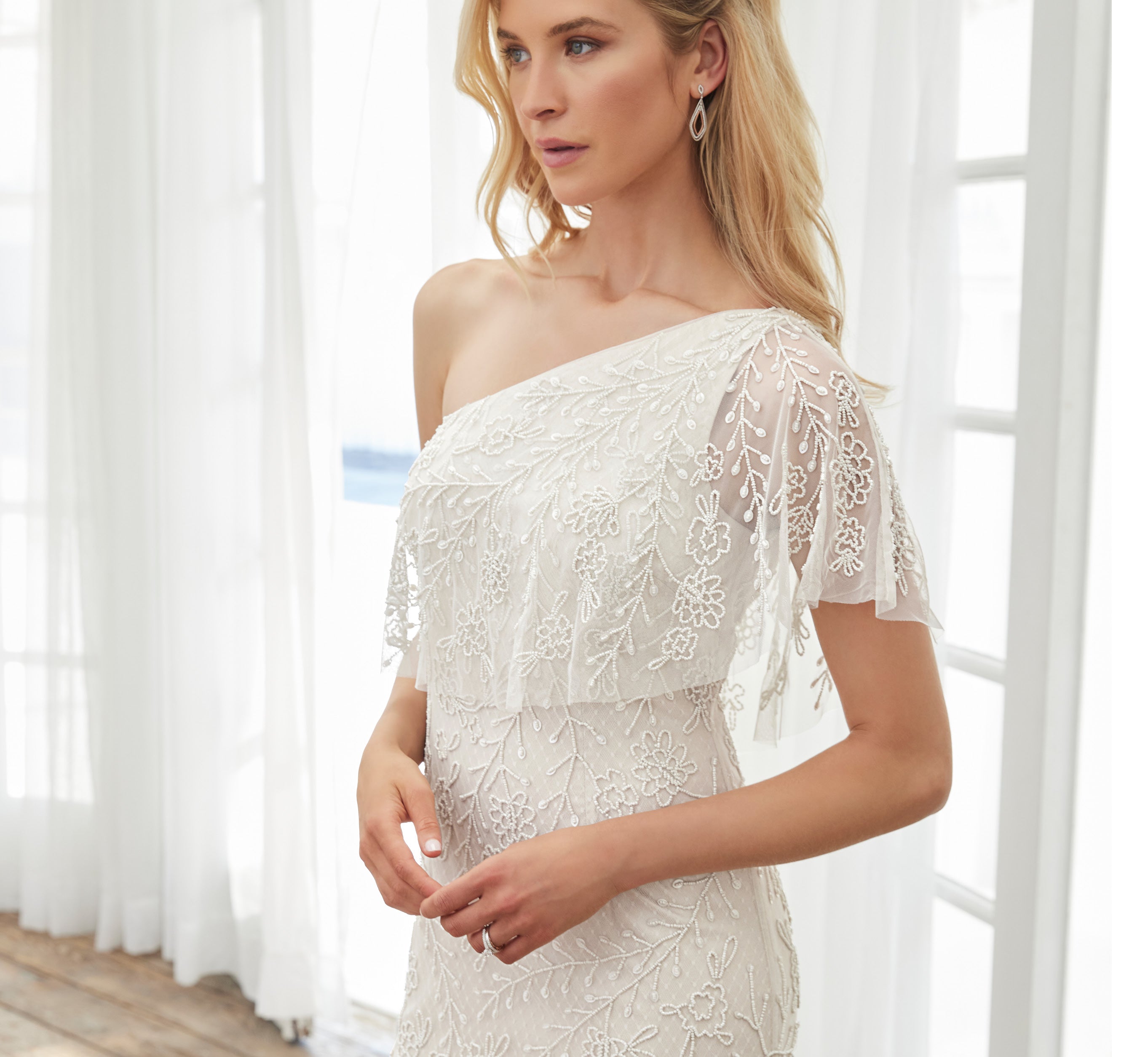 Floral Hand-Beaded One-Shoulder Gown In Ivory、mySite、solidvoid