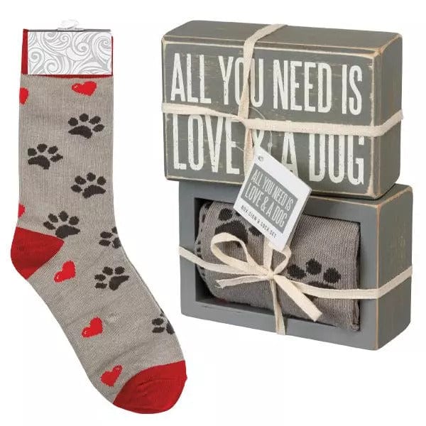Box Sign and Sock Set - All You Need Is Love and a Dog - Perfect Dog Lovers Gift *、mySite、g9winljtr