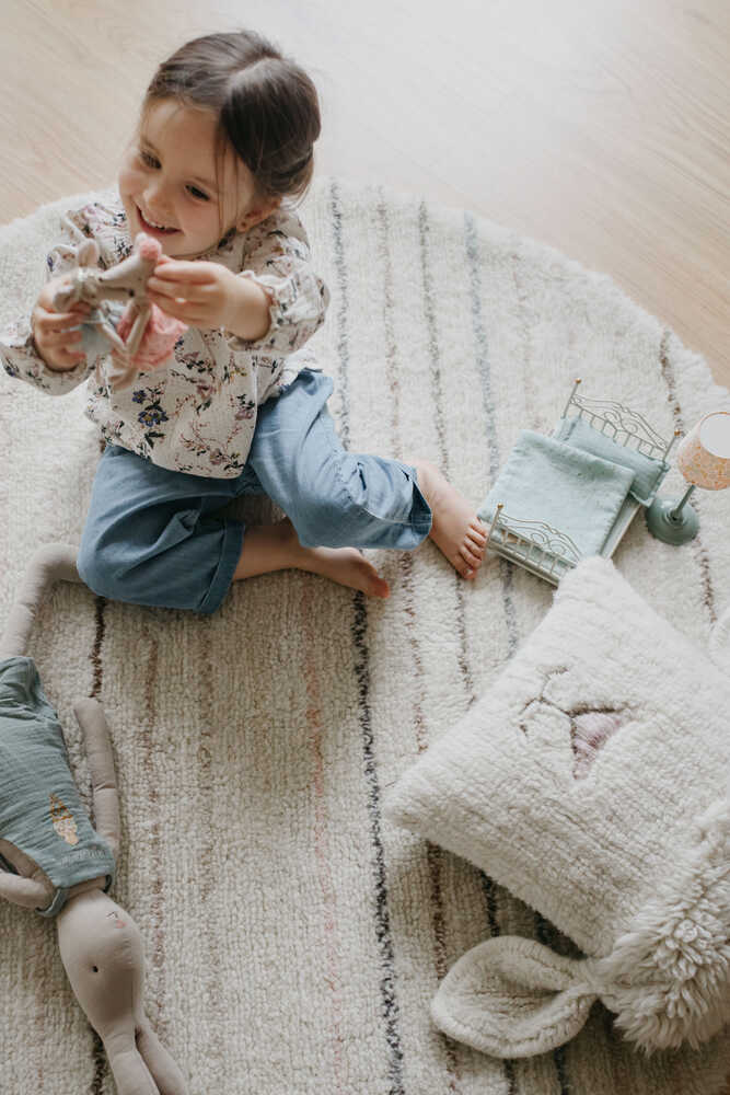 WOOL CUSHION PINK NOSE SHEEP、mySite、gigharbornorthrealestate