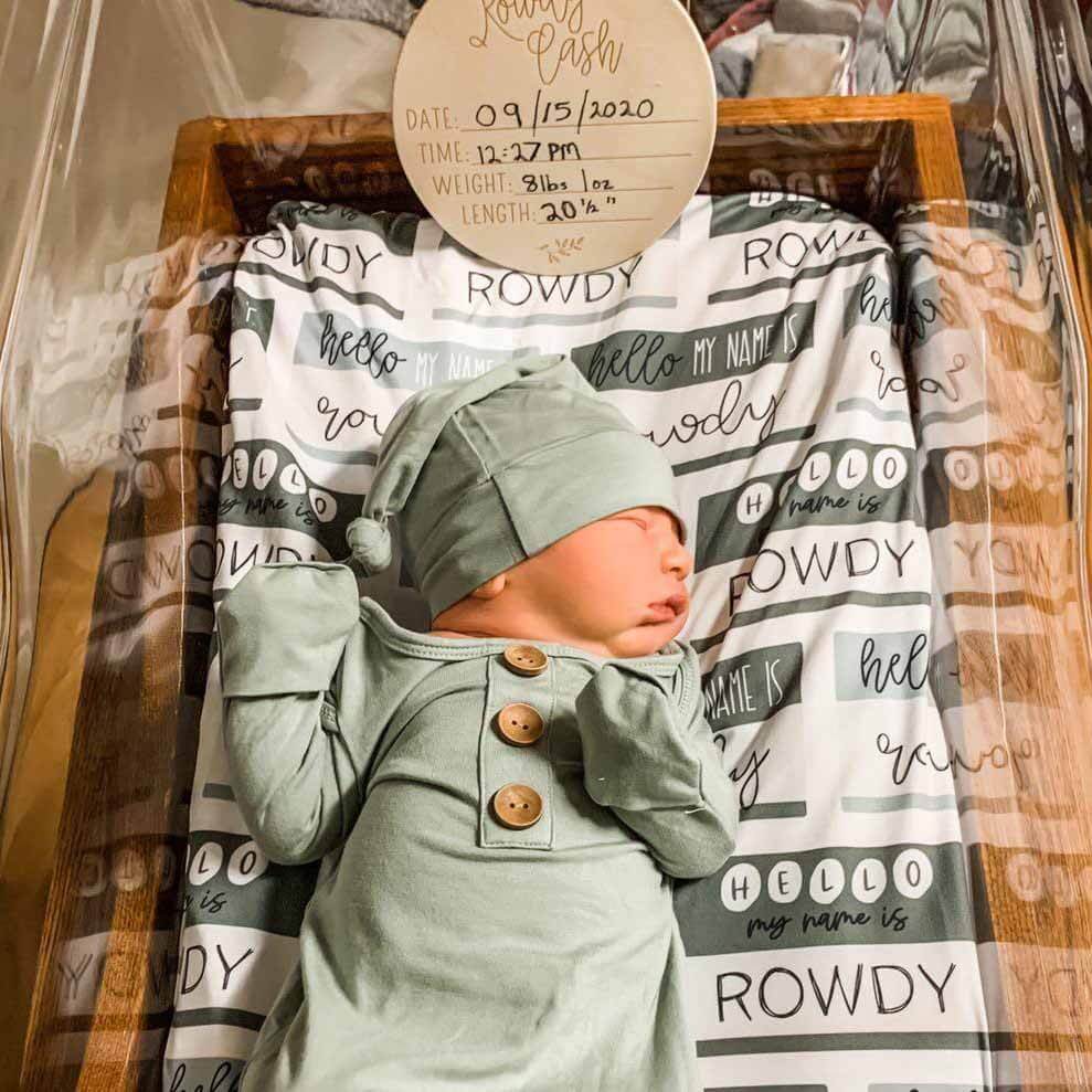  Hello My Name Is Personalized Swaddle Blanket GREENS、mySite、layawaytickets