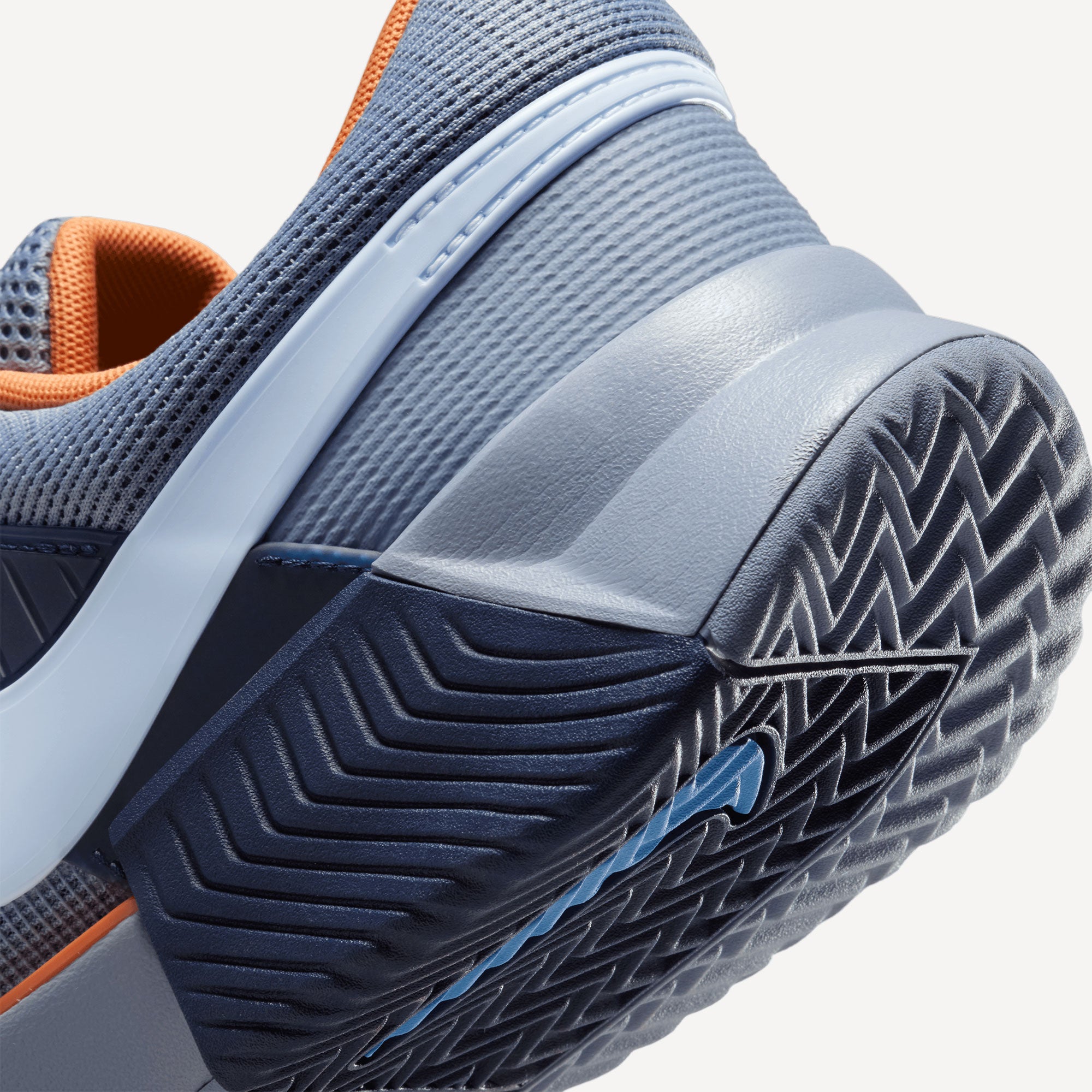 Nike Zoom GP Challenge 1 Men's Clay Court Tennis Shoes