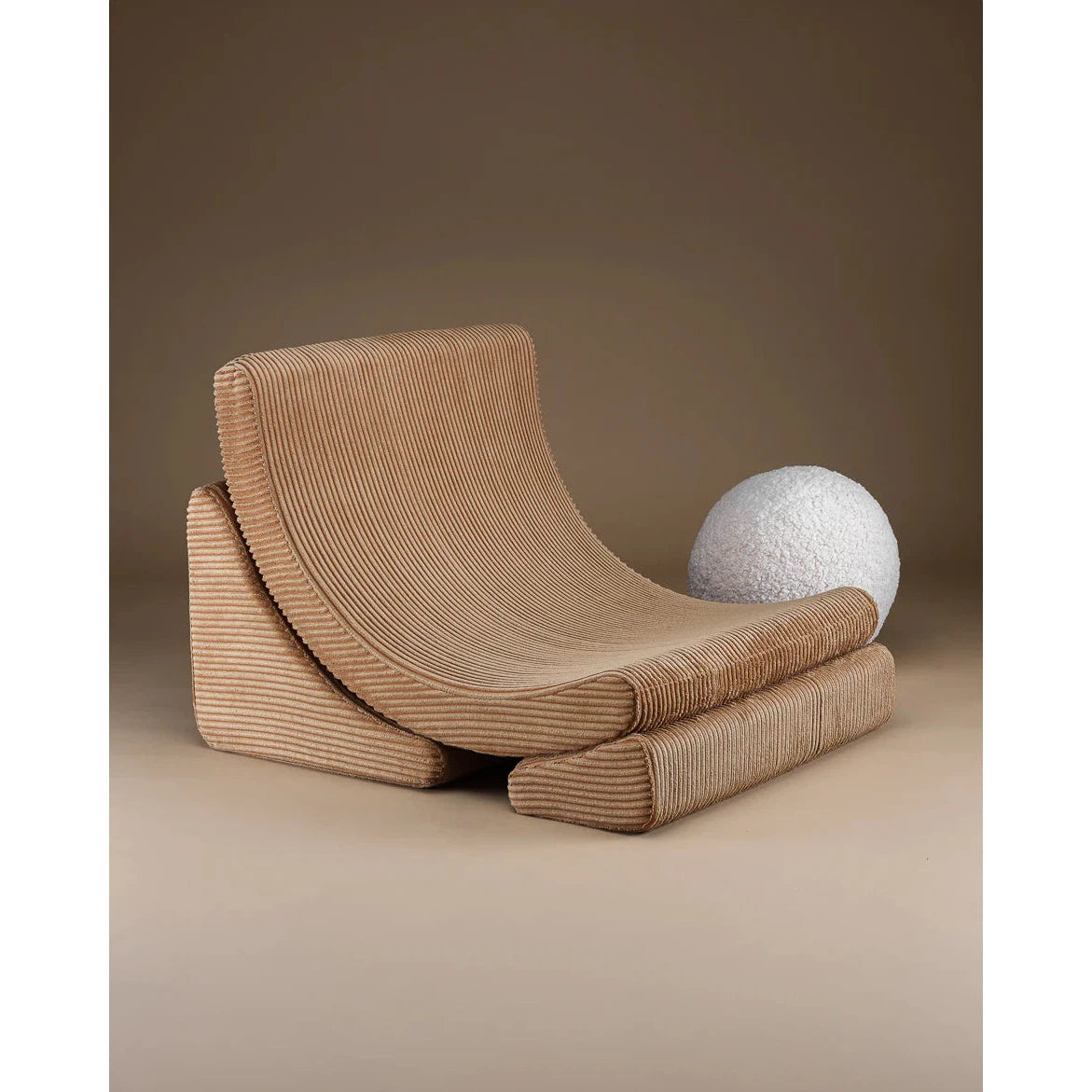Toffee Moon Chair、mySite、gigharbornorthrealestate