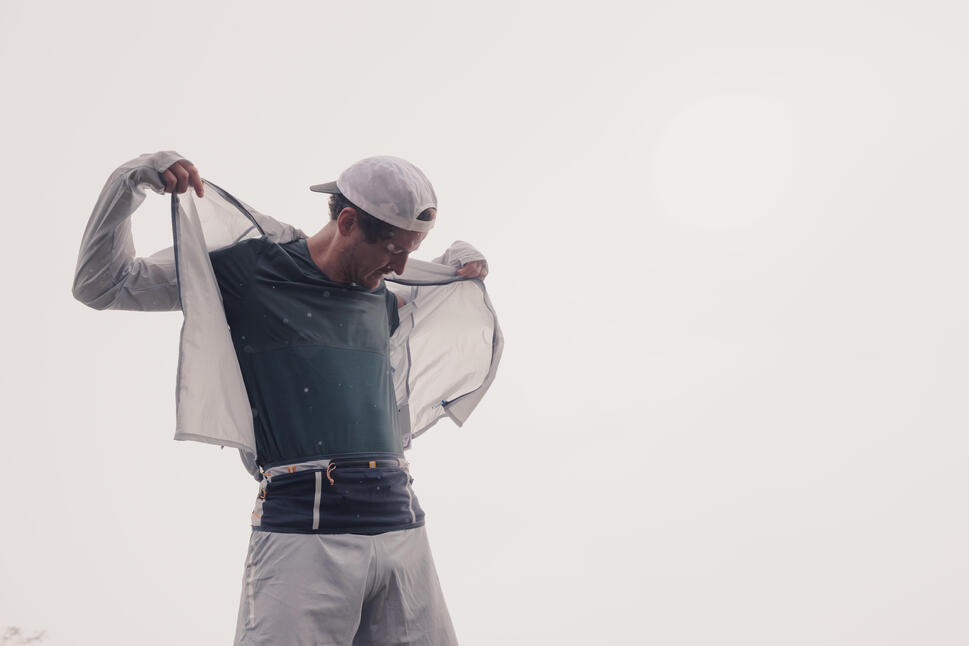 Kiprun 900 Trail Running Hydration Belt、mySite、shKiprun 900 Trail Running Hydration Belt、mySite、glenpowelloop_name