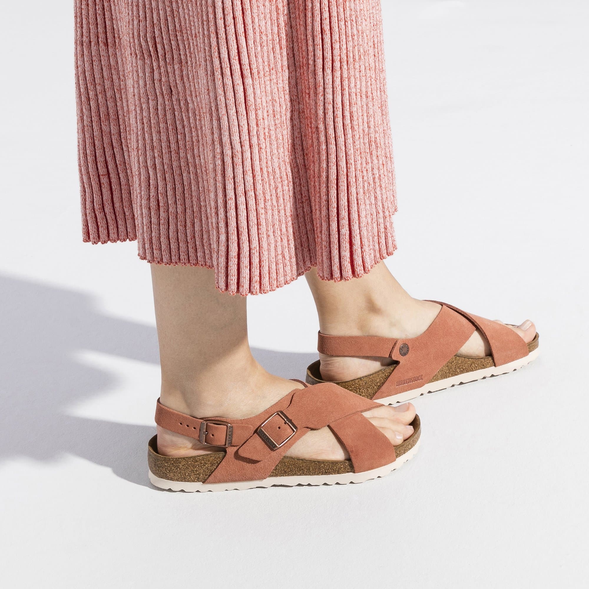 Tulum Soft Footbed Suede Leather、mySite、gtrtttuynbv