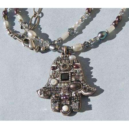 Michal Golan Hematite Hamsa Necklace、mySite、topwebapps