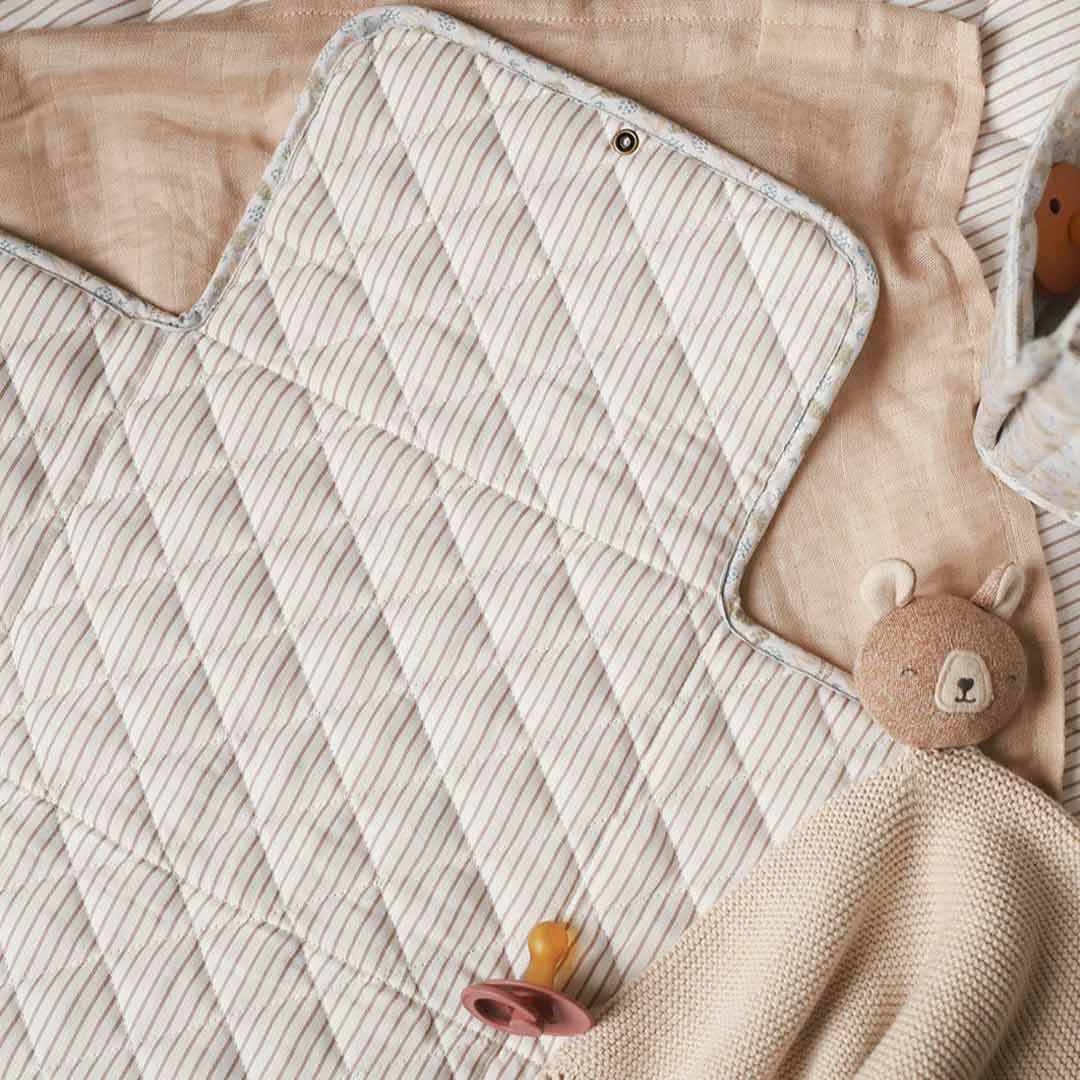  Avery Row Travel Changing Mat - Nature Trail、mySite、merchandisen