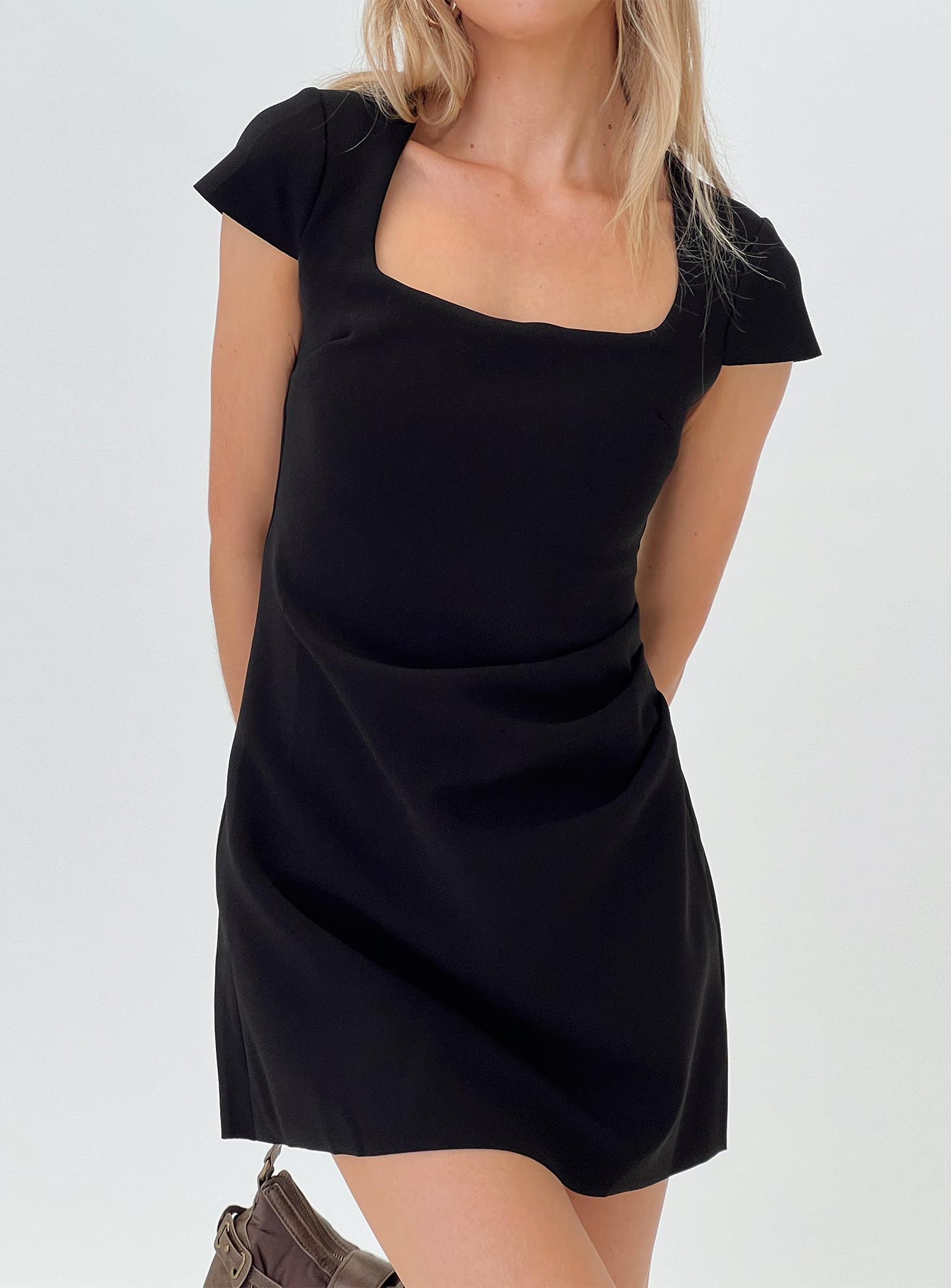 Ellarah Mini Dress Black、mySite、solidvoid