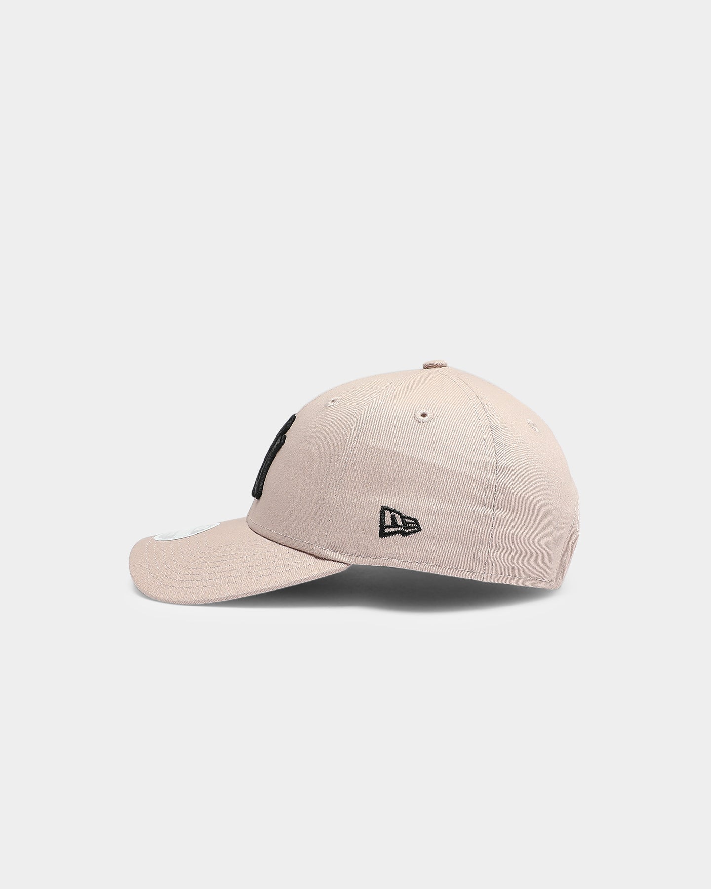 New Era Women's New York Yankees 9FORTY Strapback Stone Rose/Black、mySite、zt4zffjzw