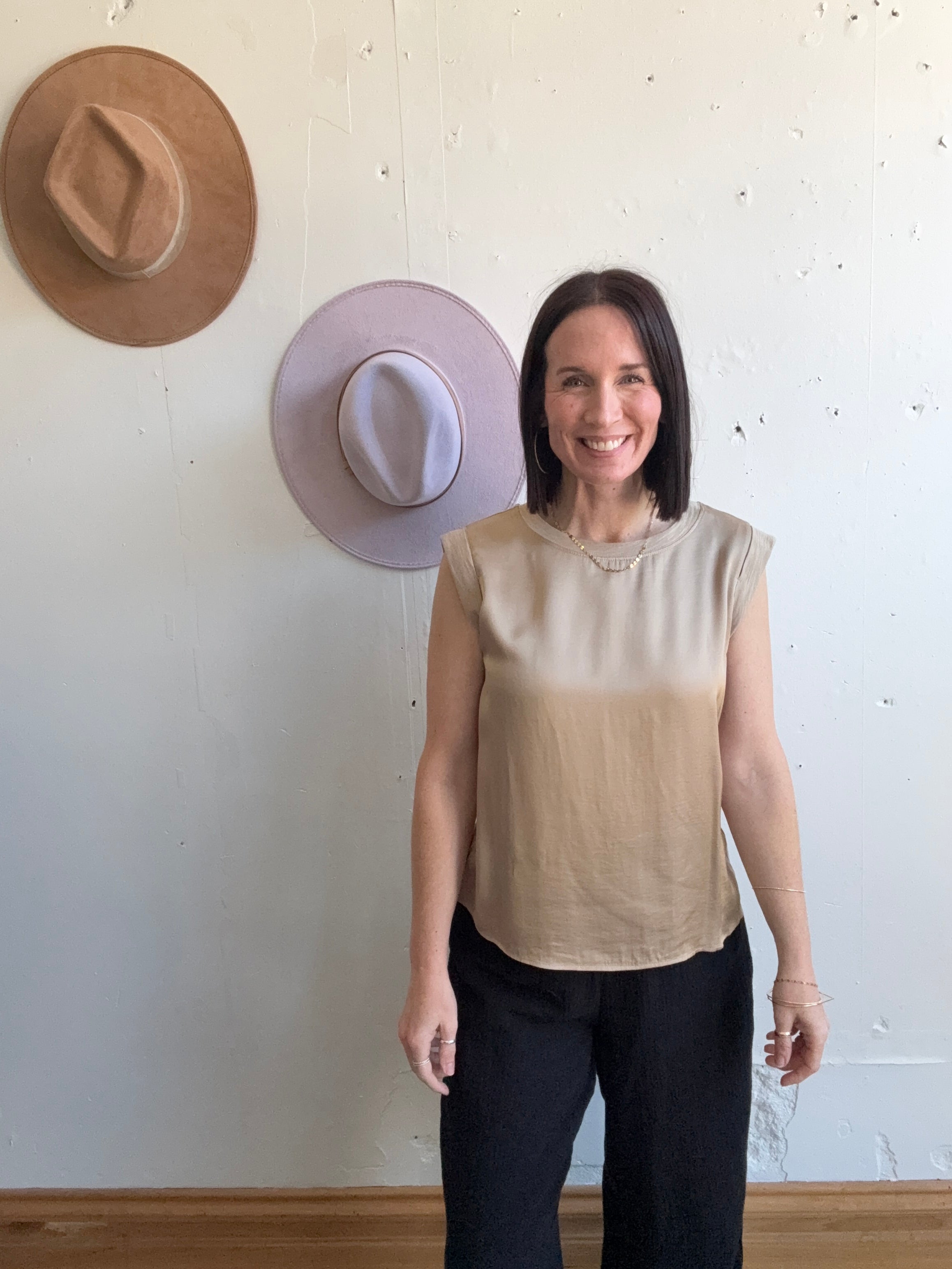 Liverpool Sleeveless Woven Knit Top、mySite、garagedoors4me