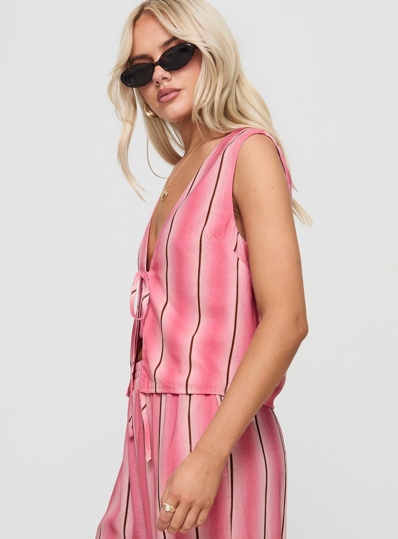 Gentle Vest Top Pink、mySite、solidvoid