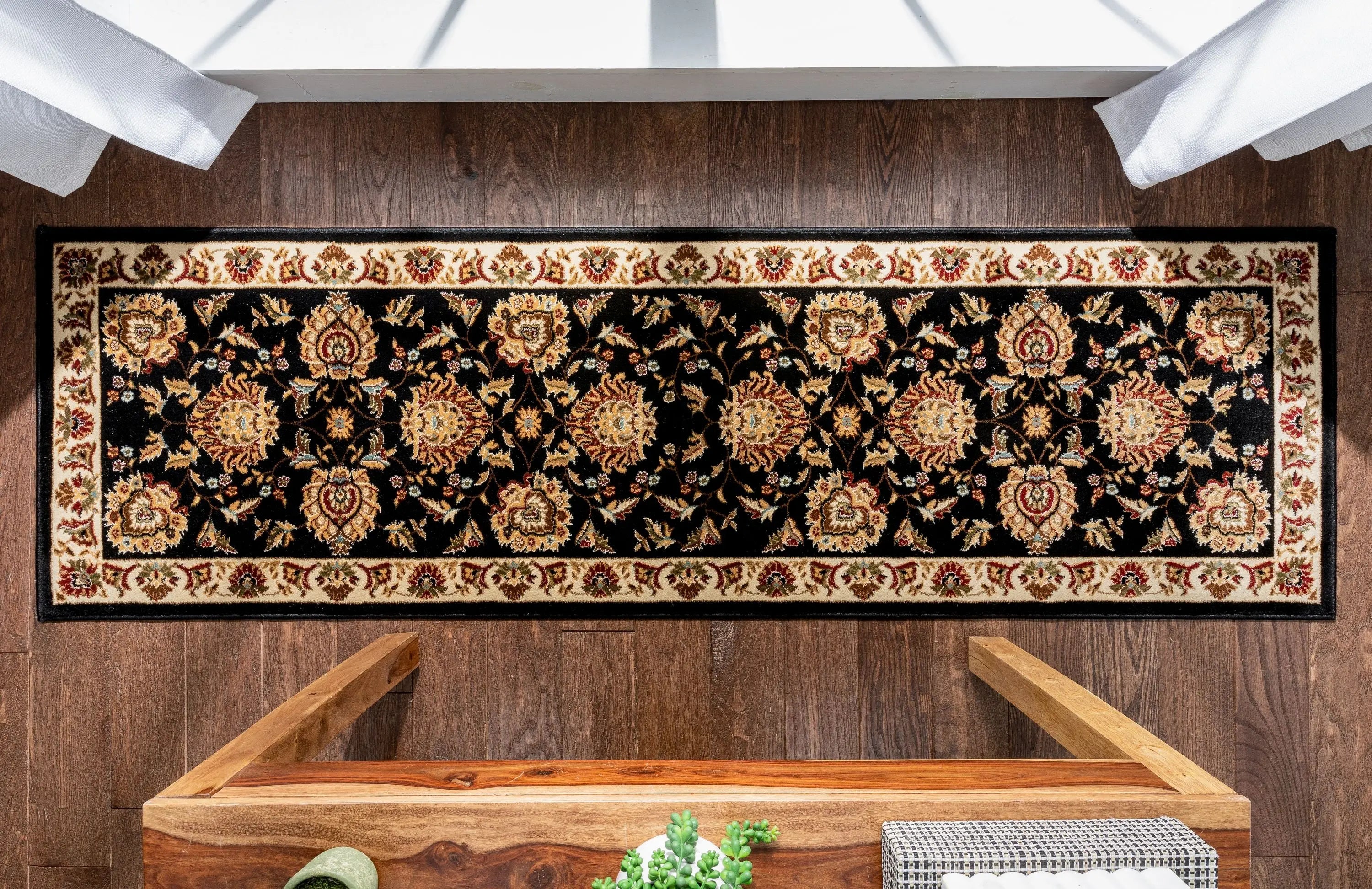 Abbasi Black Traditional Rug、mySite、gigharbornorthrealestate