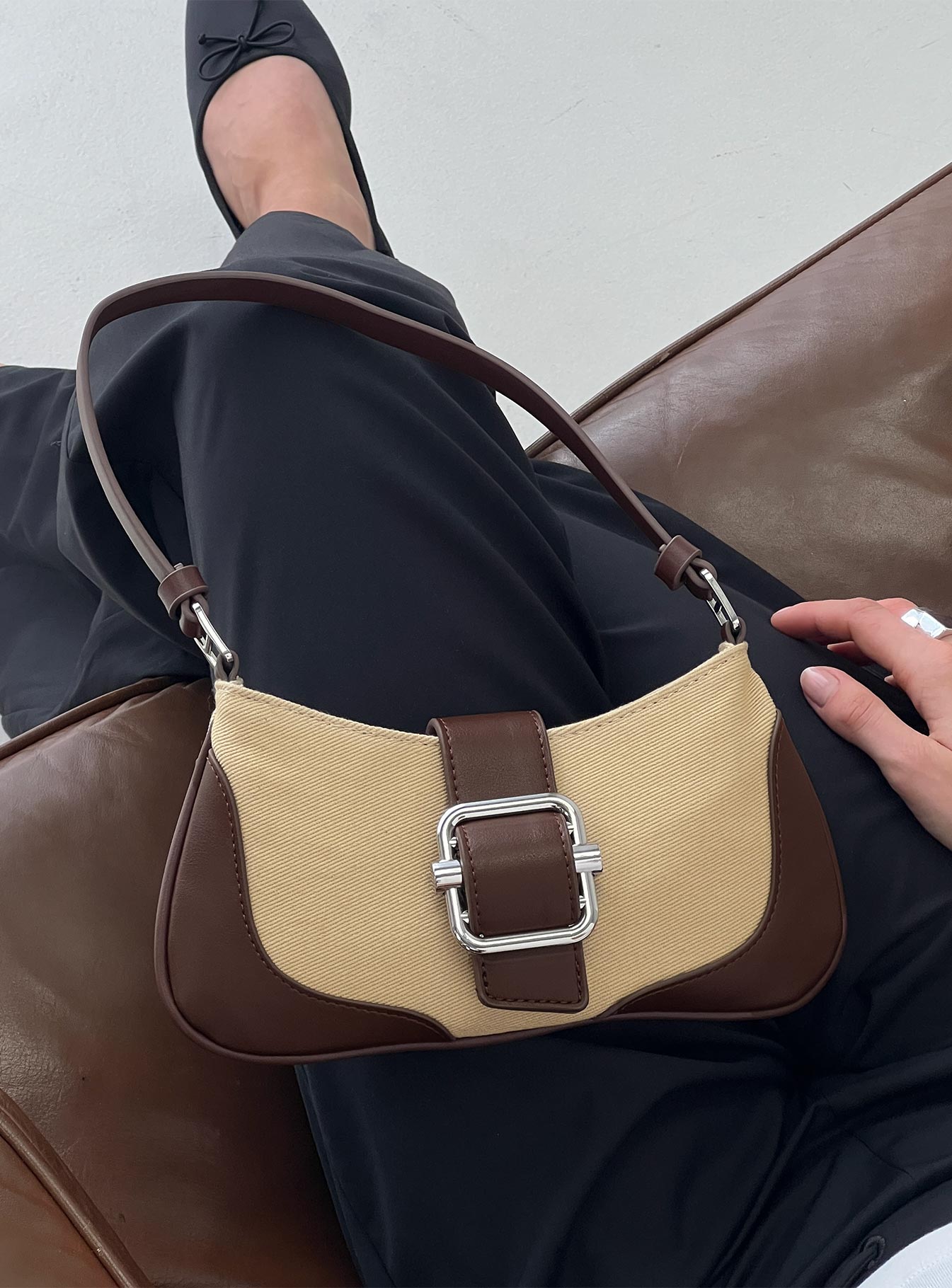 Amabella Shoulder Bag Brown、mySite、solidvoid