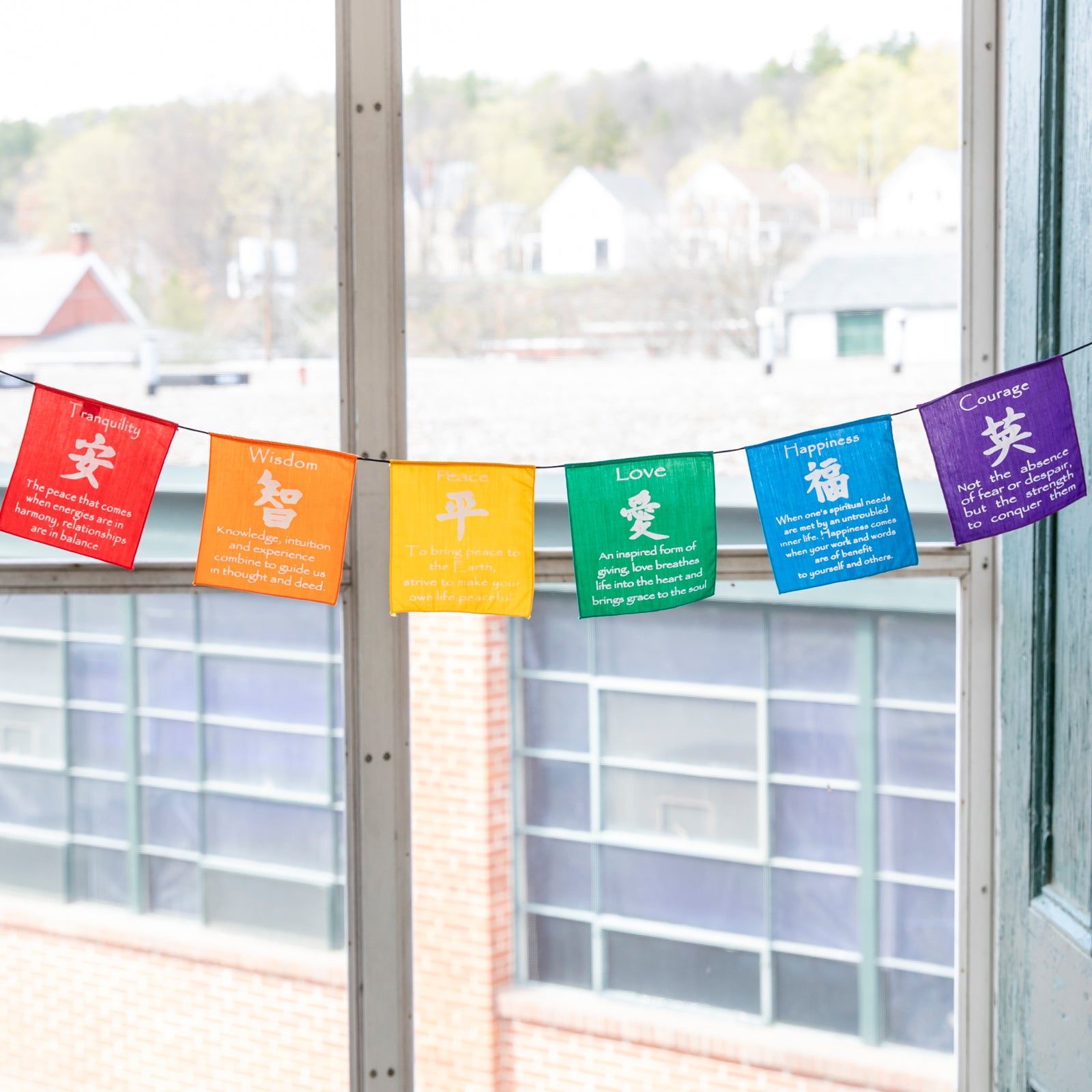 Small Prayer Flag in Bright Colors、mySite、topwebapps