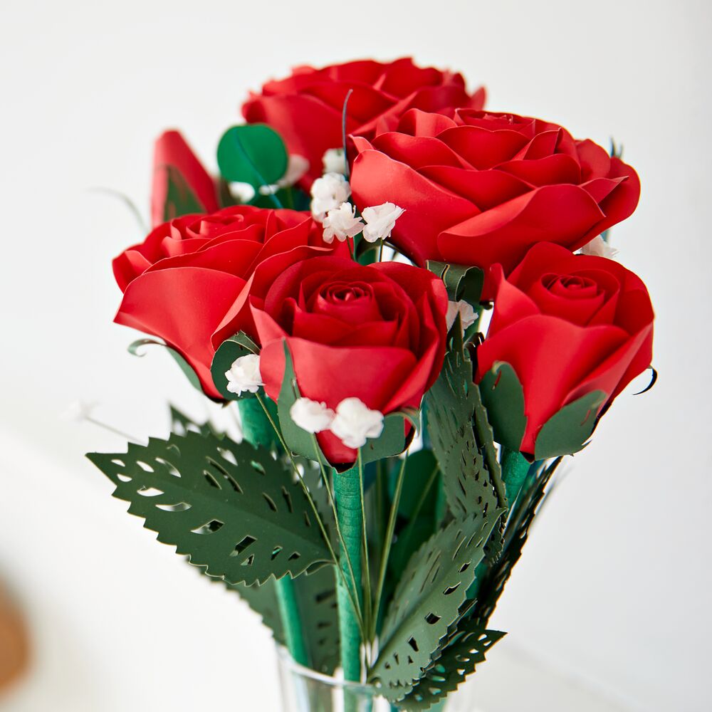 Handcrafted Paper Flowers: Red Roses (6 Stems) with Happy Valentine's Day Pop-Up Card、mySite、solidvoid