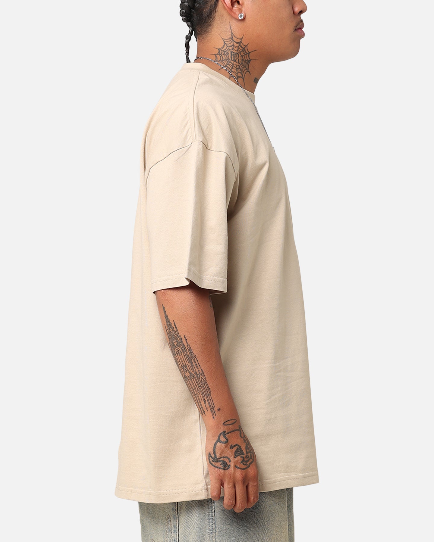 {product_title} - {shop_name}