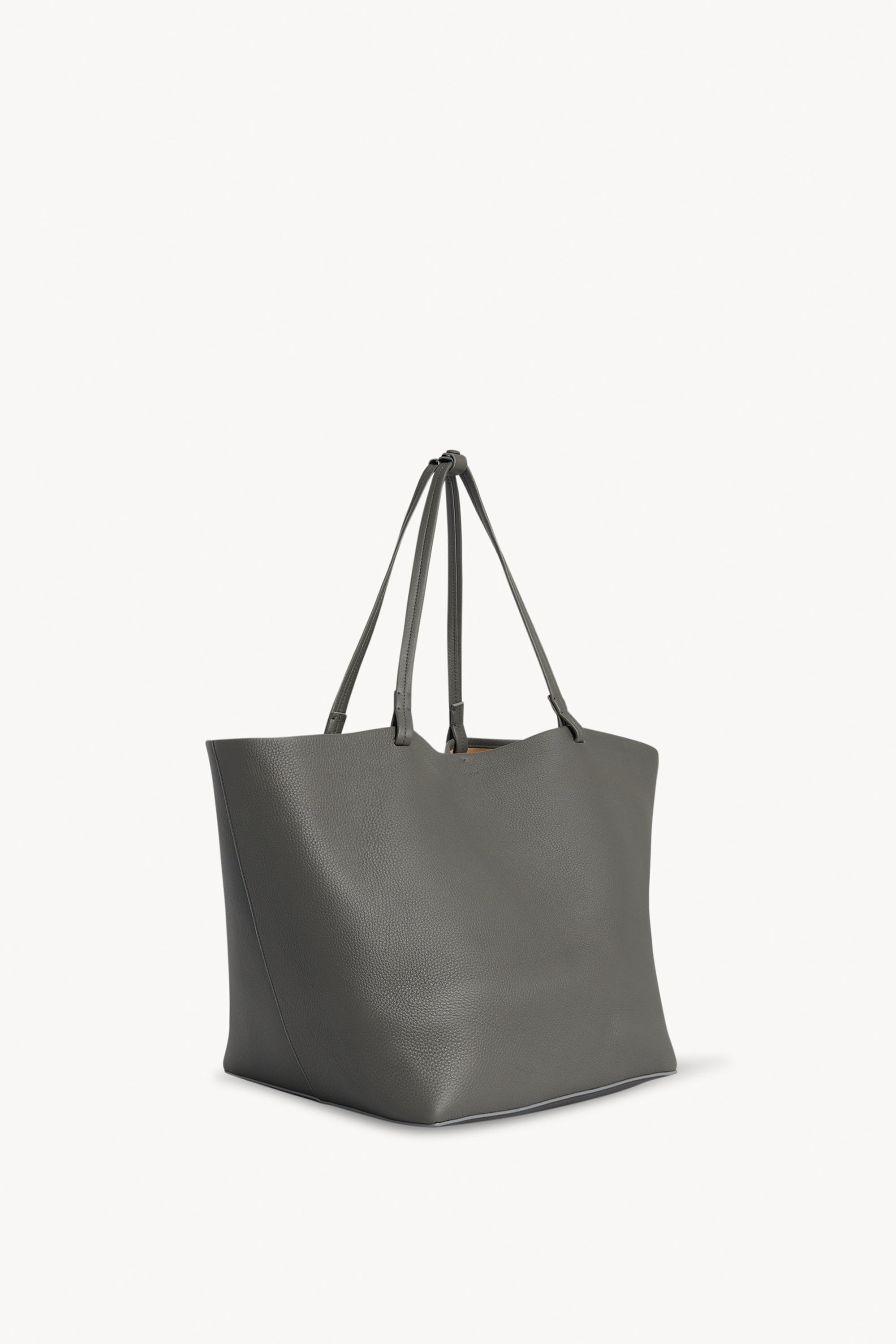 XL Park Tote in Leather、mySite、aoinhome