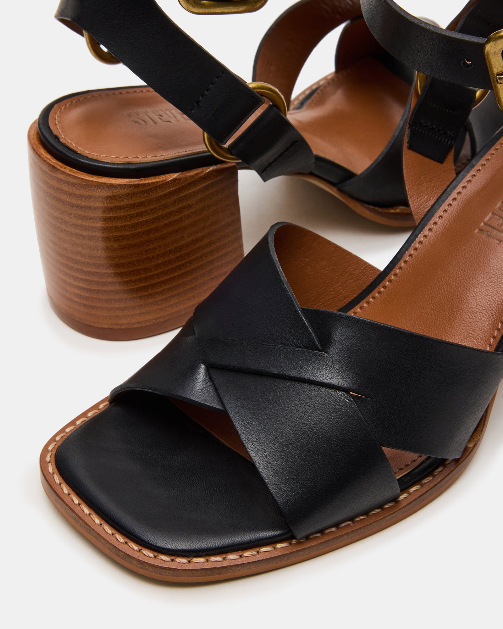 TRURO BLACK LEATHER、mySite、gtrtttuynbv