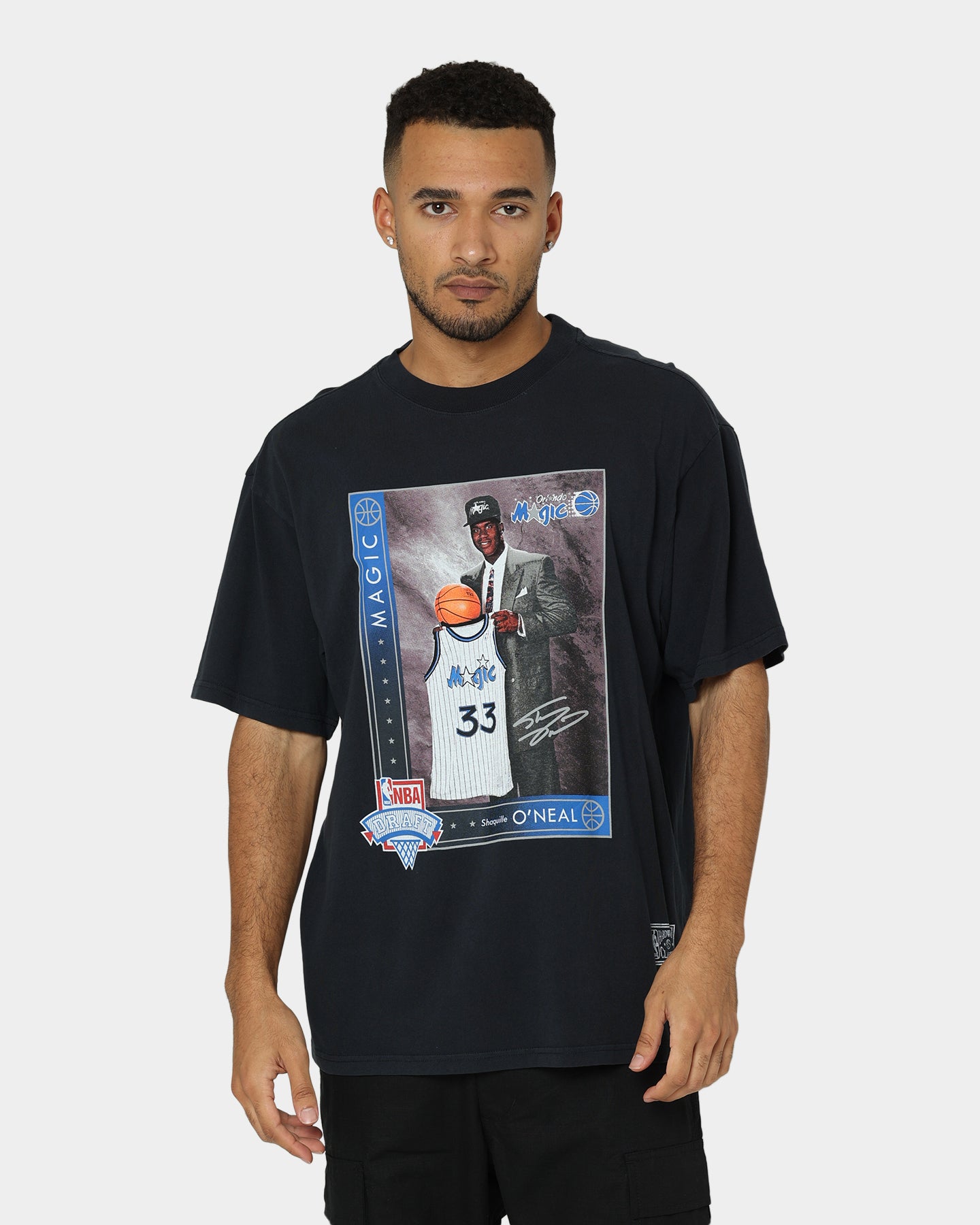 Mitchell & Ness Orlando Magic Shaquille O'Neal Draft Day Vintage T-Shirt Faded Black、mySite、zt4zffjzw