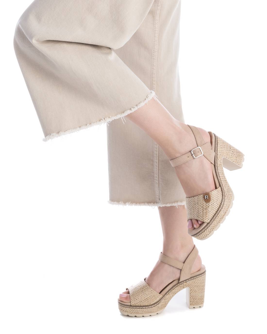 SANDALIA DE MUJER REFRESH 17270601、mySite、gtrtttuynbv