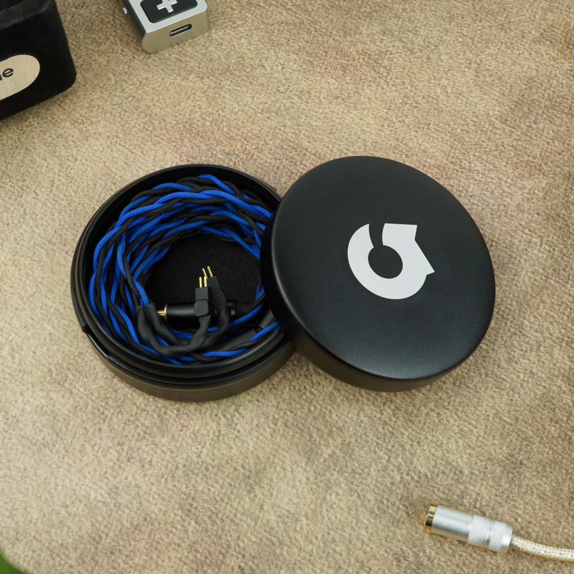  Headphone Zone - Fortress IEM Storage Case、mySite、merchandisen