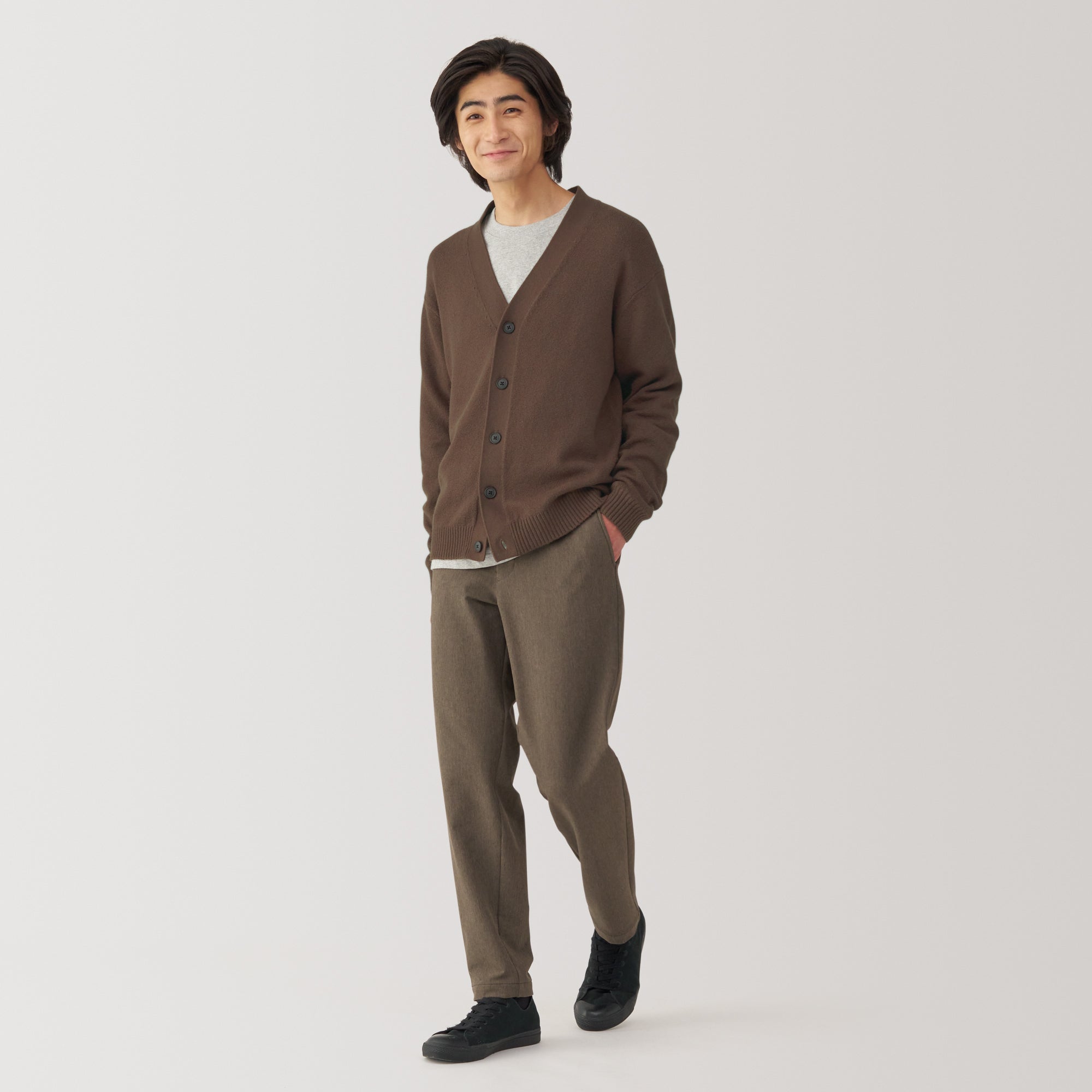  Men's Soy Fiber Mid-Gauge V-Neck Cardigan、mySite、sugarbowlscore