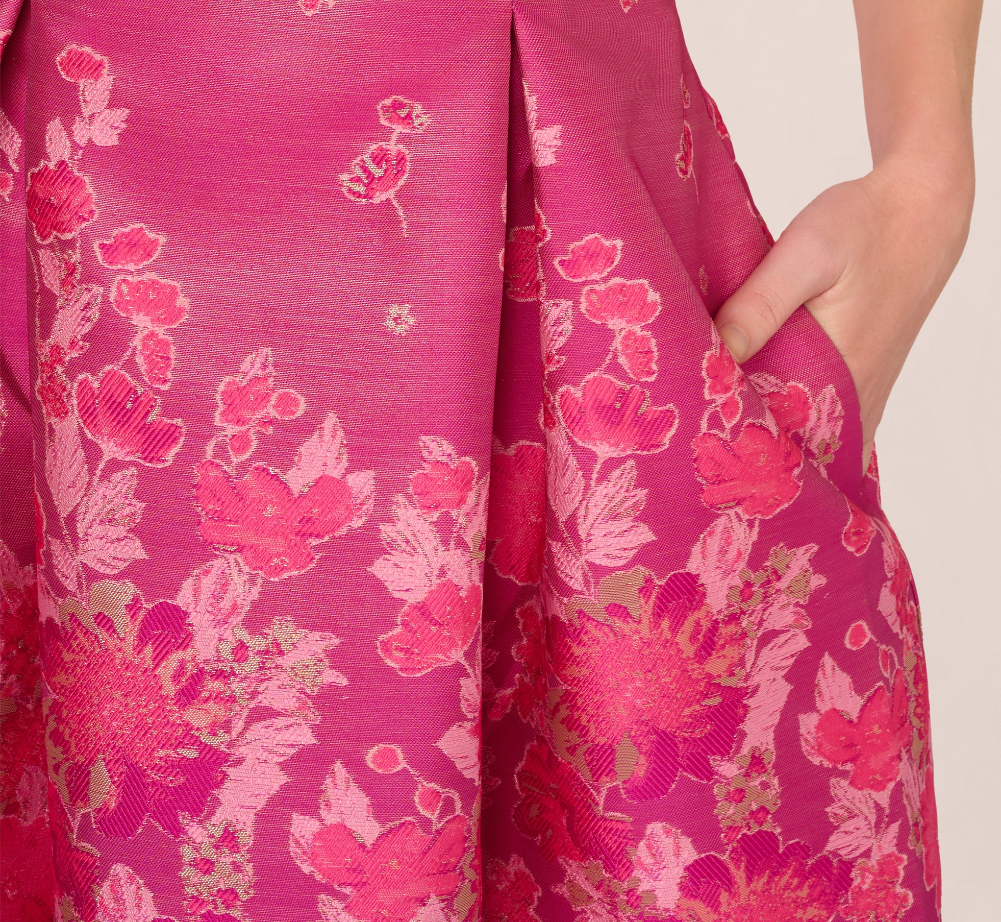 V Neck Floral Hem Jacquard Midi Dress In Pink Multi、mySite、solidvoid