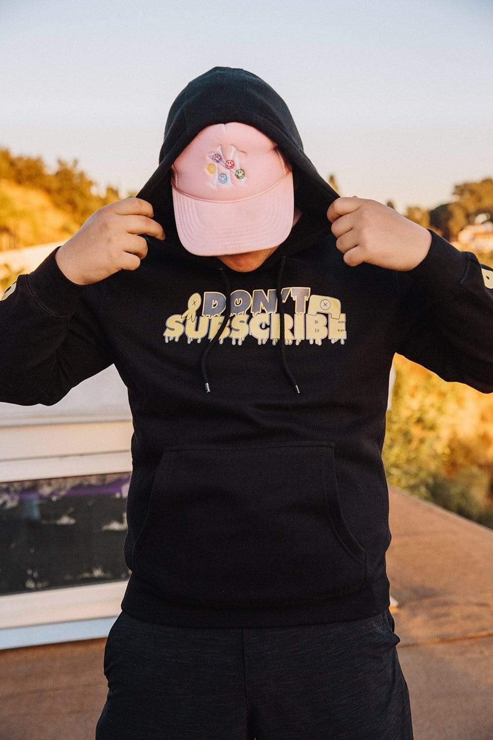 {product_title} - {shop_name}