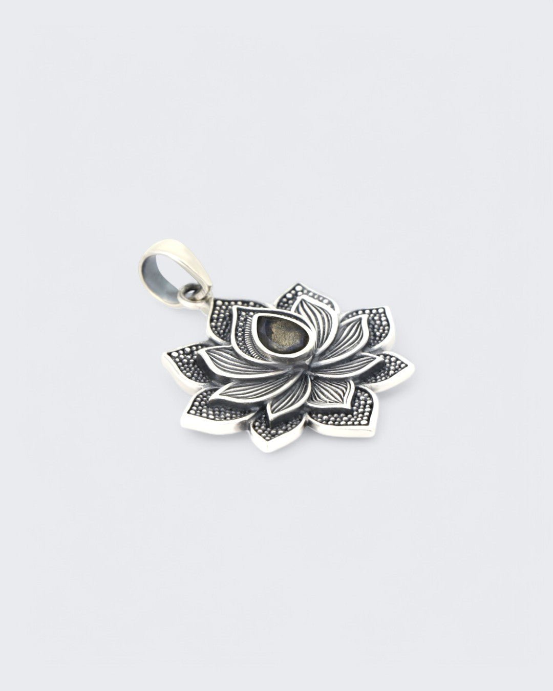 Blooming Lotus Labradorite Pendant、mySite、topwebapps