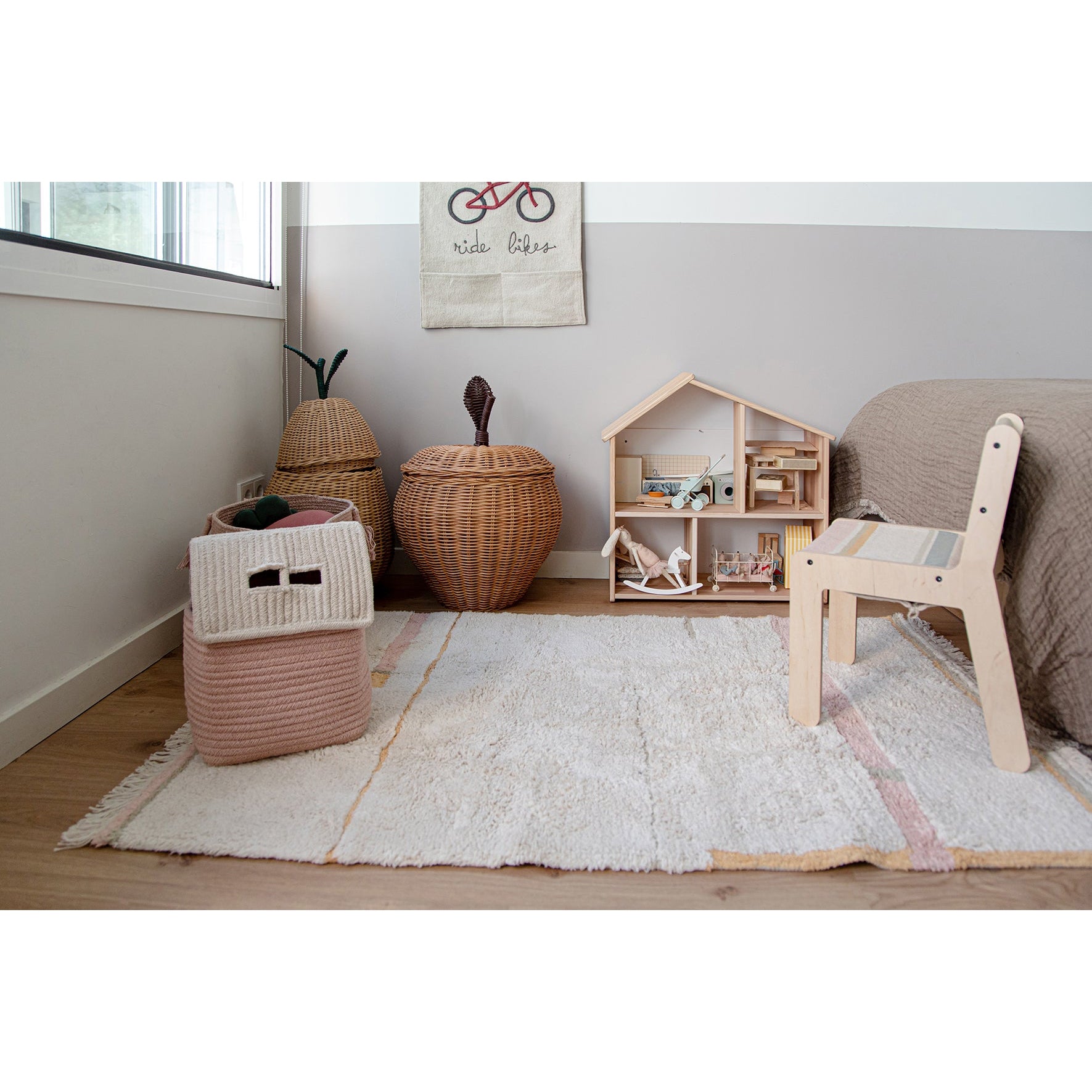 Eco-City Vintage Nude House Basket、mySite、gigharbornorthrealestate